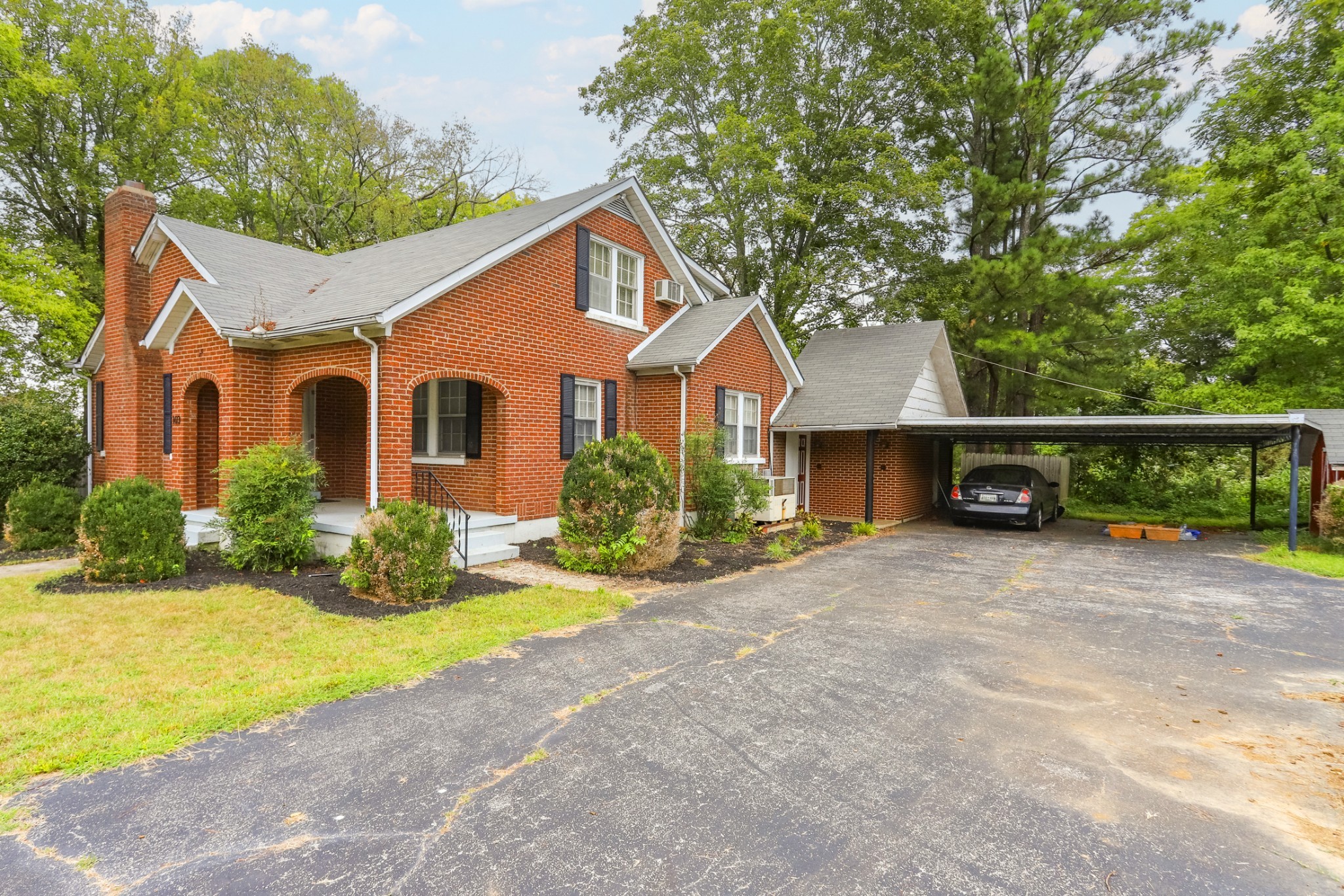 103 Bass Dr Property Photo 4