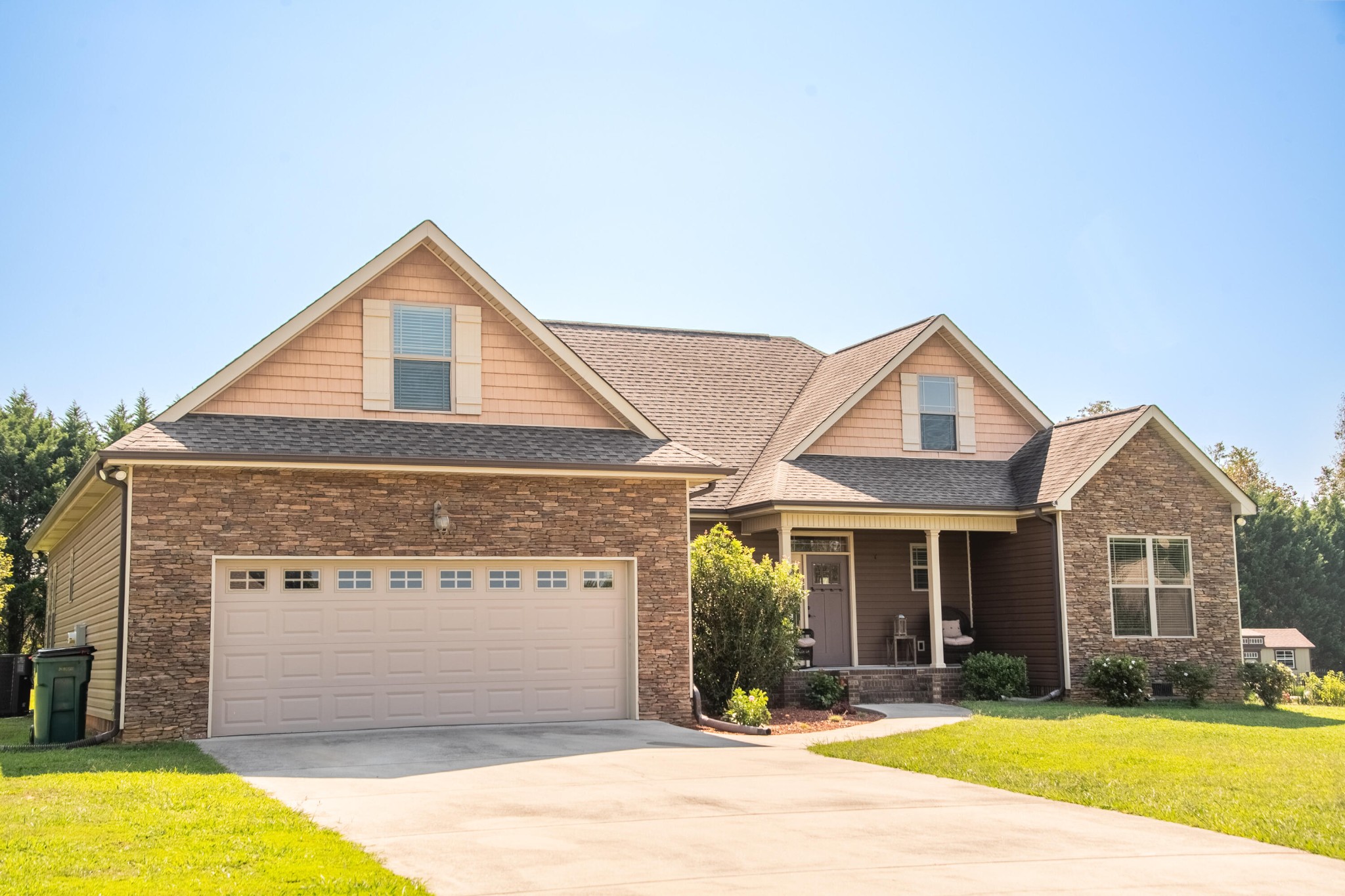 Rock Spring Real Estate Listings Main Image