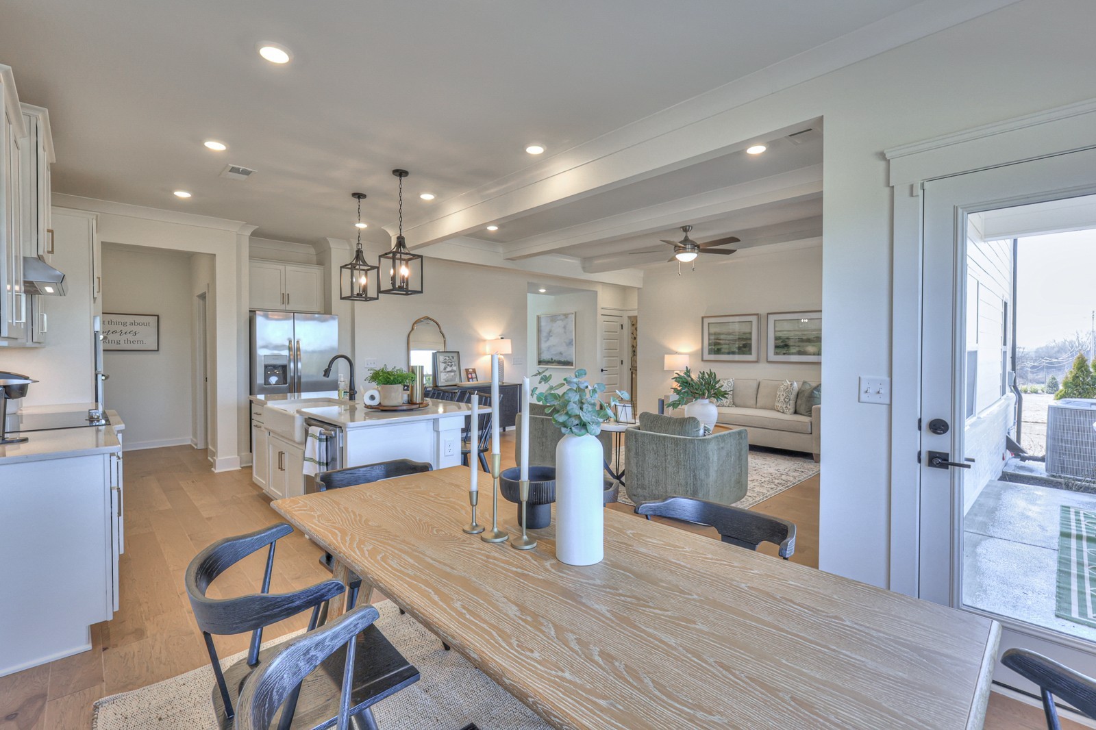2816 Bluestem Road Property Photo 12