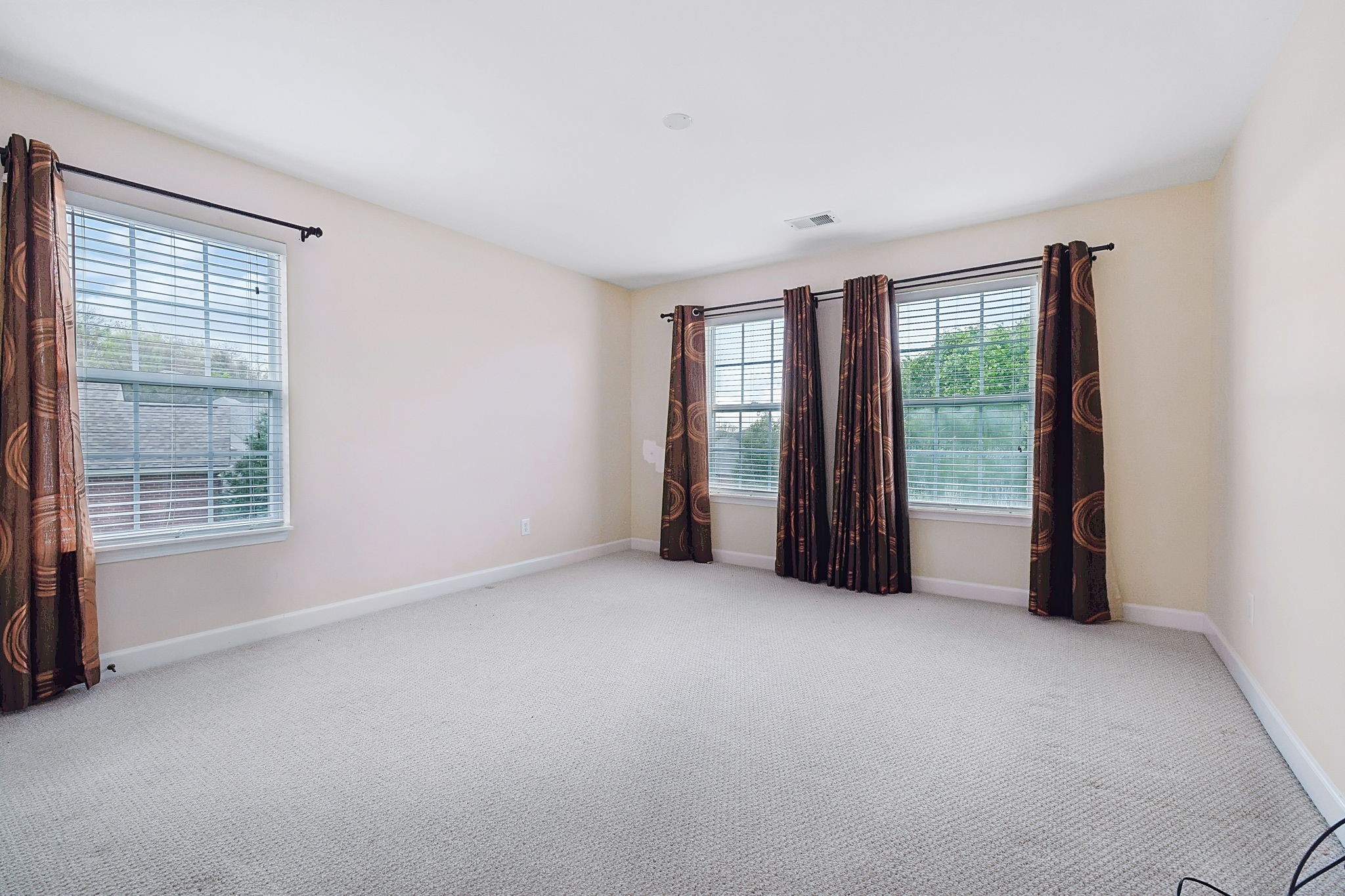5225 Whispering Valley Dr Property Photo 30