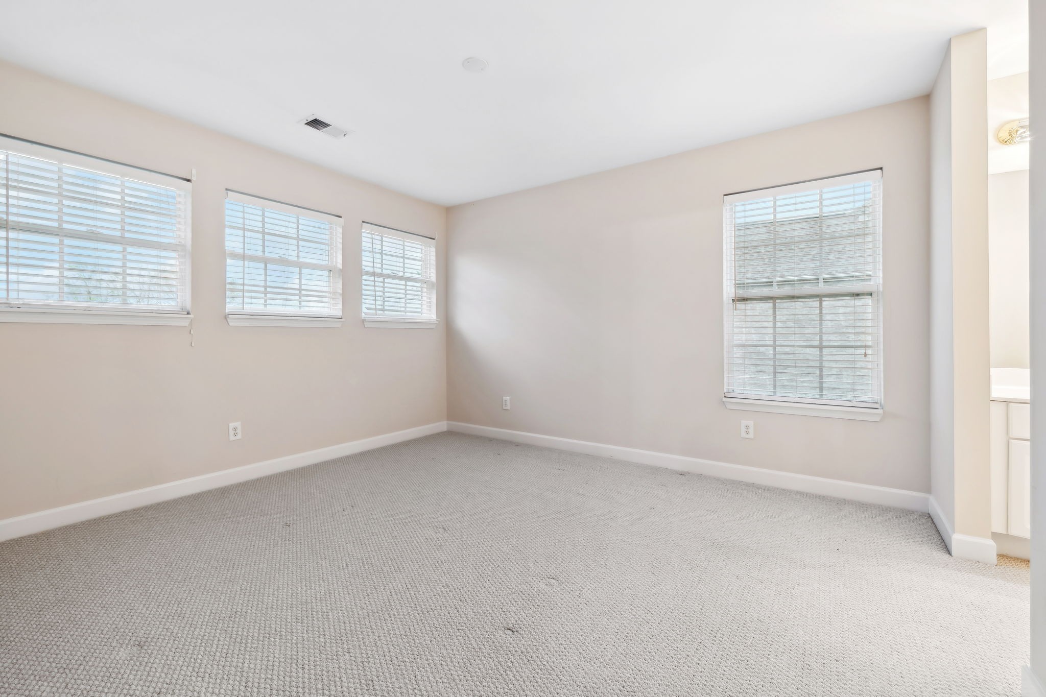 5225 Whispering Valley Dr Property Photo 34