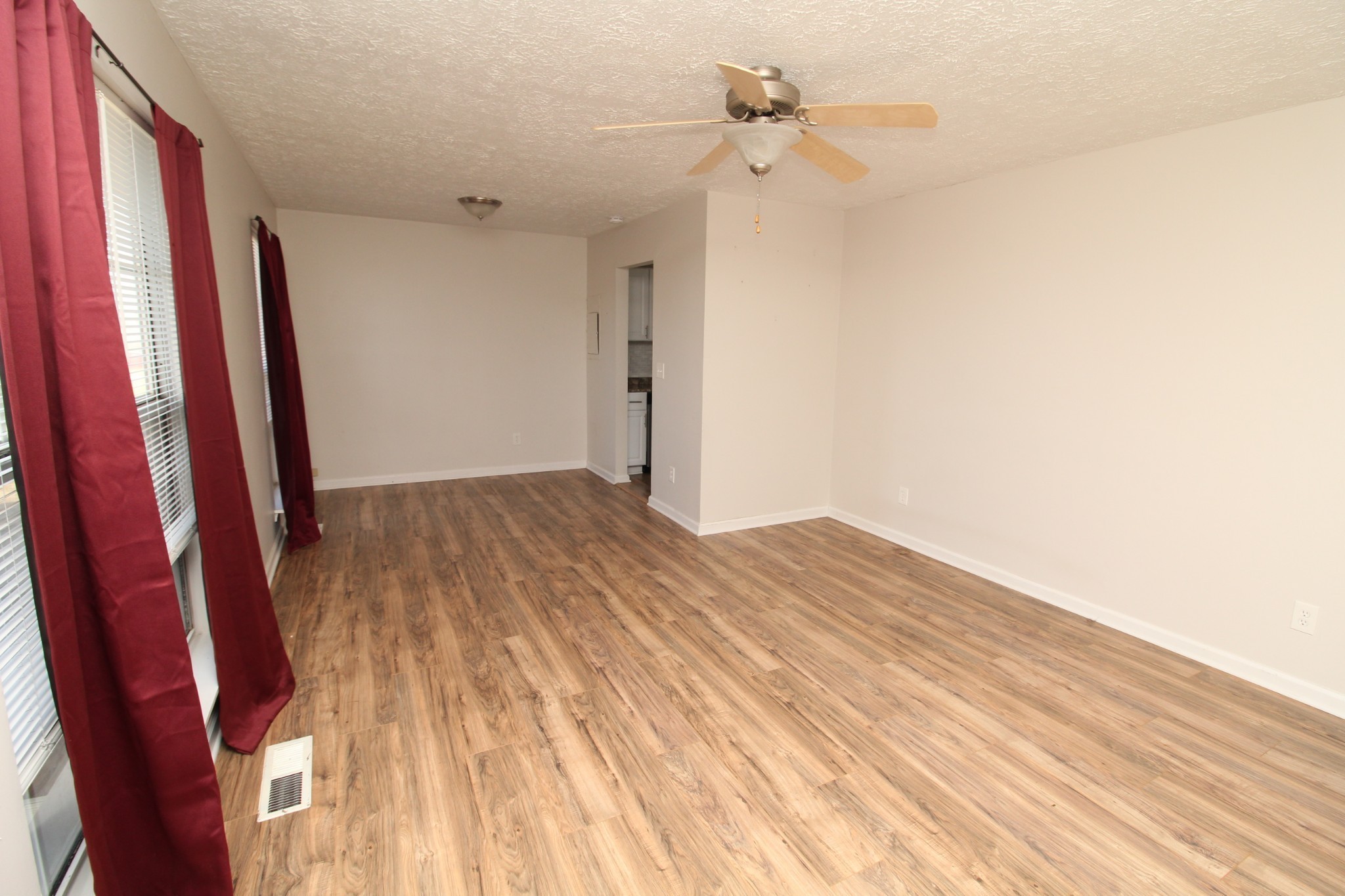 502 Indian Ave Property Photo 2