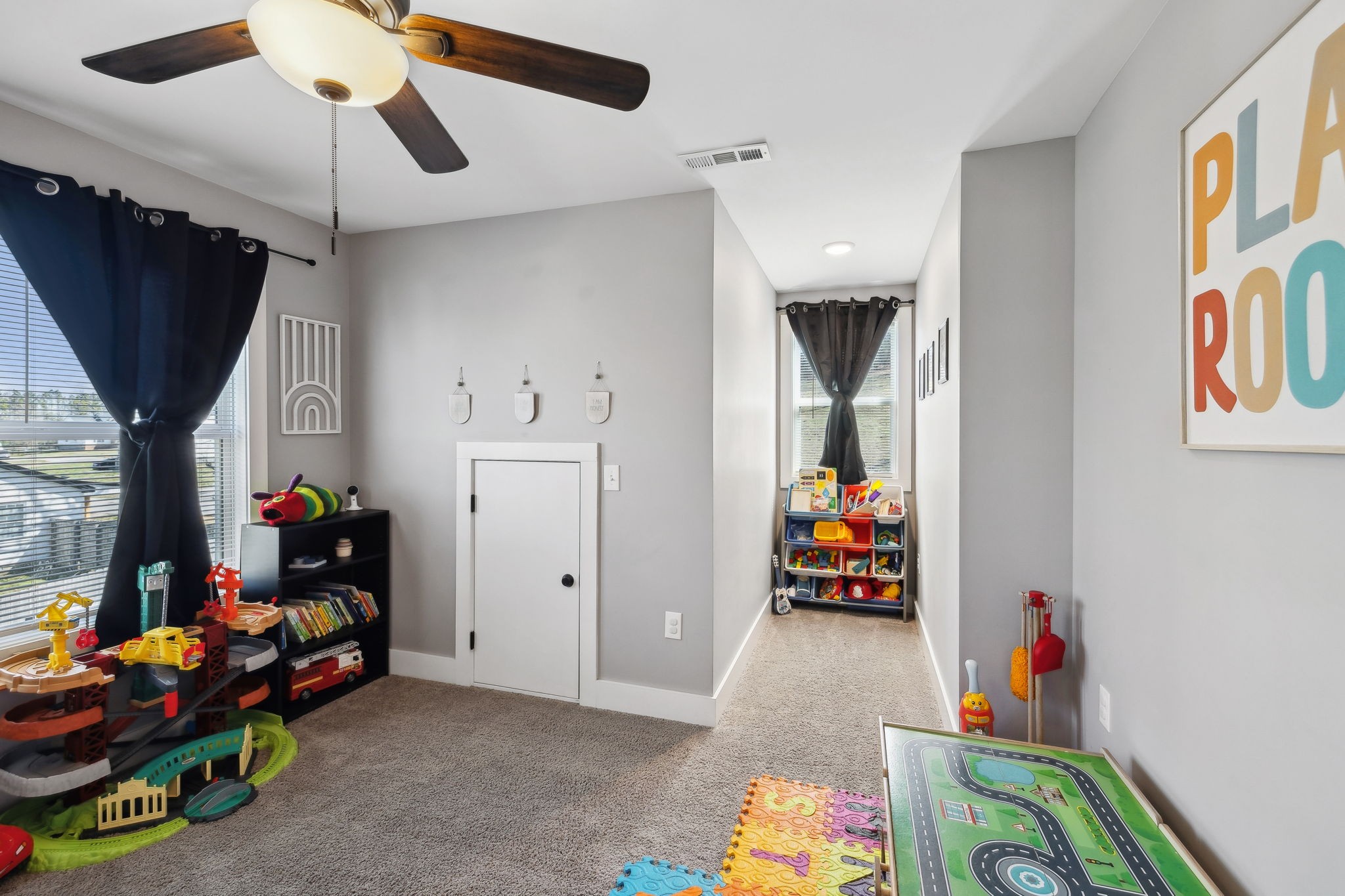 114 Polk St Property Photo 35