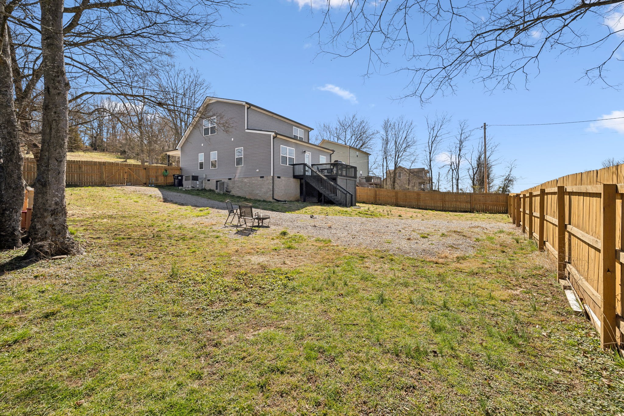 114 Polk St Property Photo 47