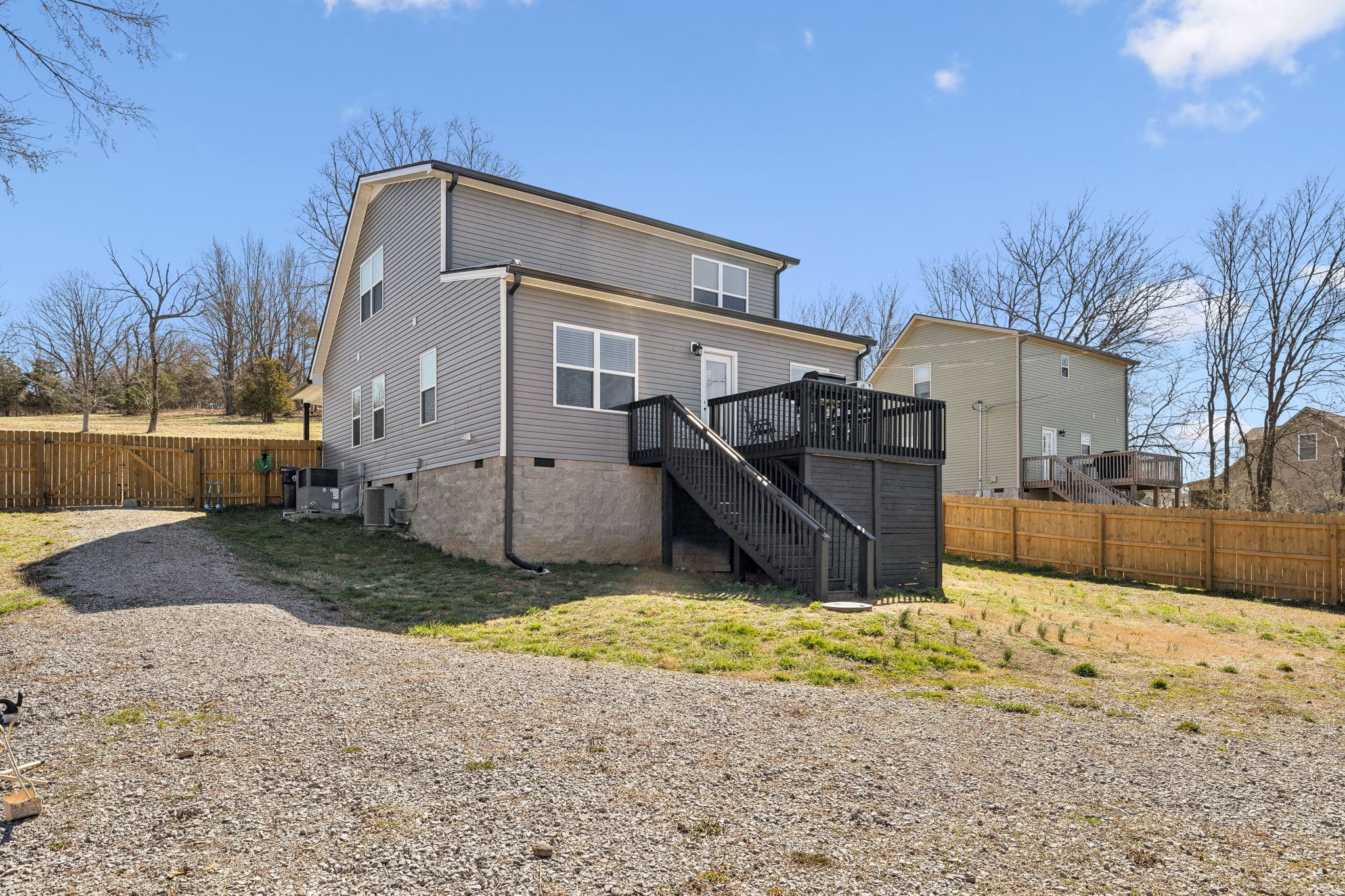 114 Polk St Property Photo 48