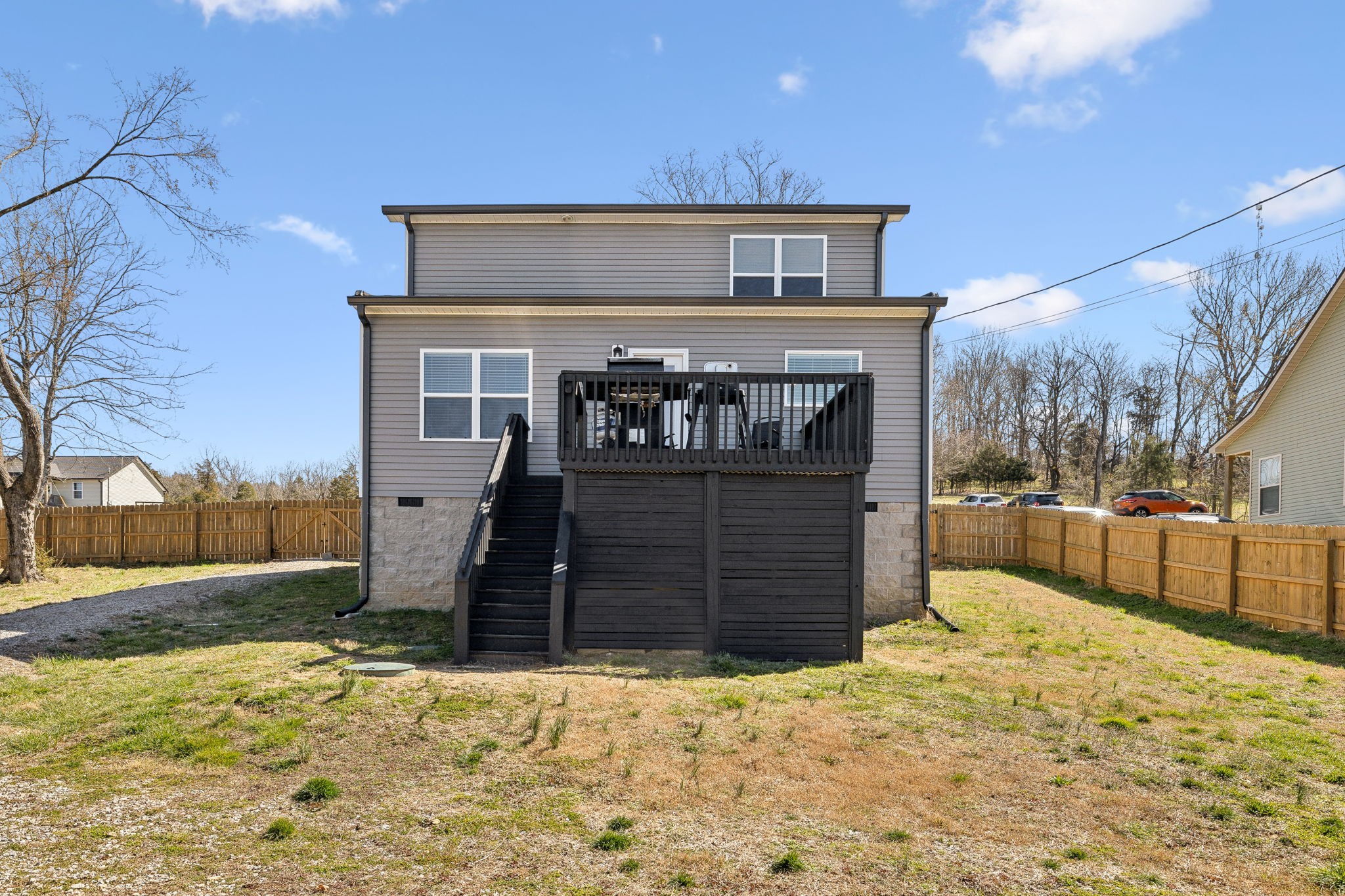114 Polk St Property Photo 49