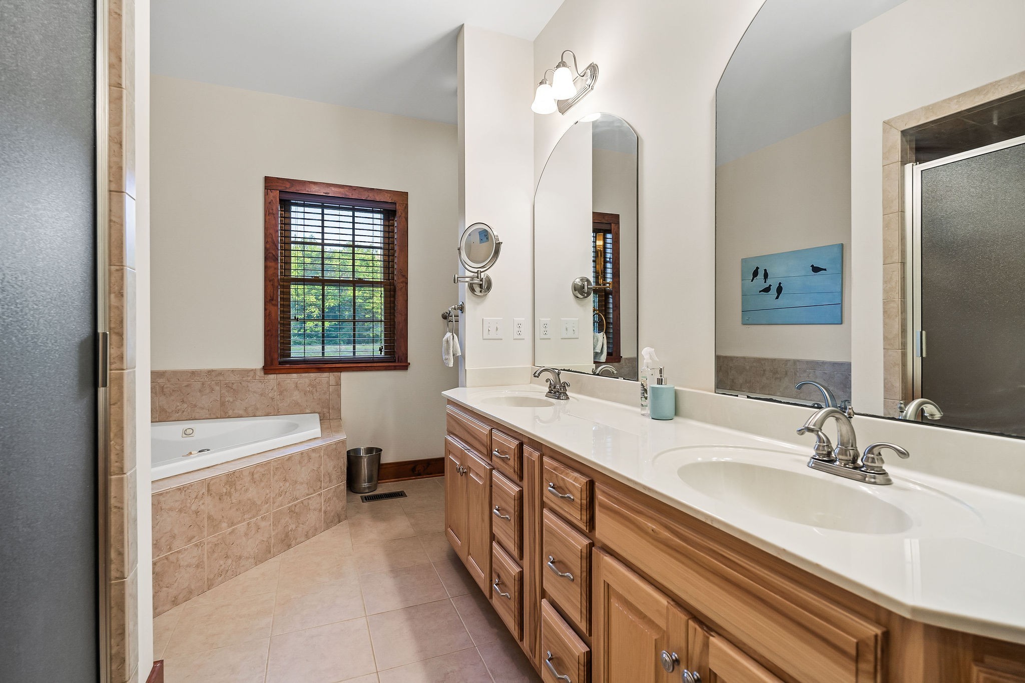 195 Summer Breeze Dr Property Photo 20