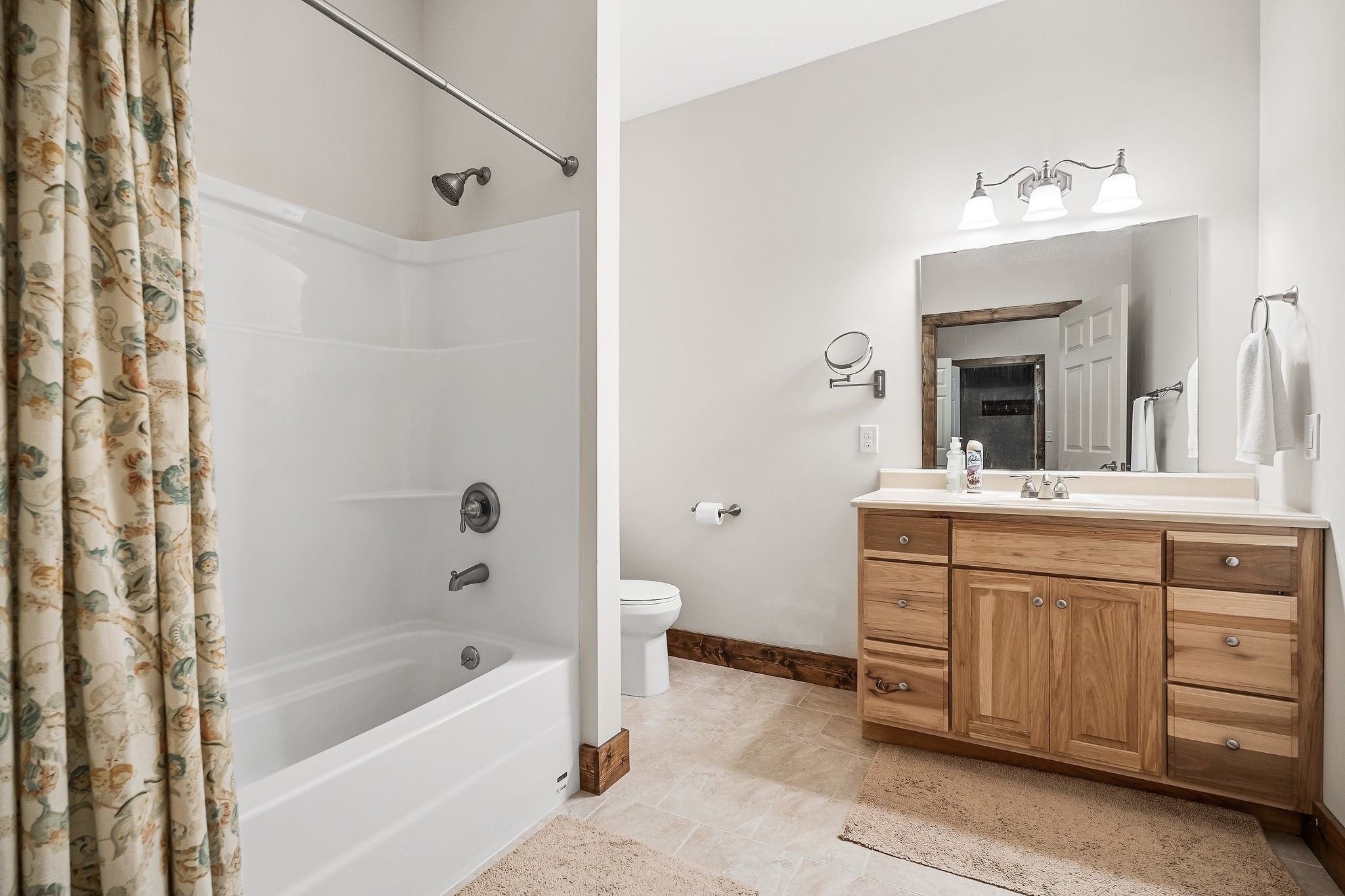 195 Summer Breeze Dr Property Photo 35