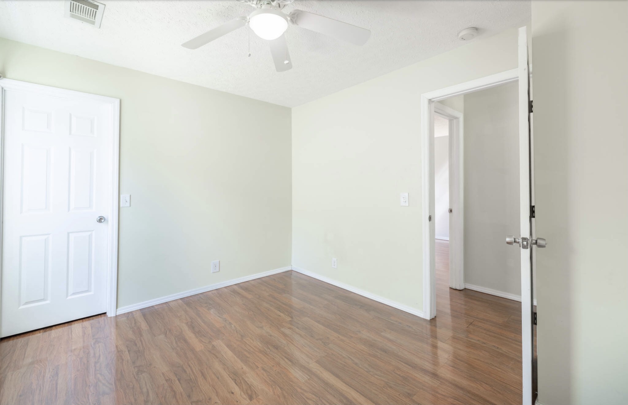 2341 Benay Rd Property Photo 20
