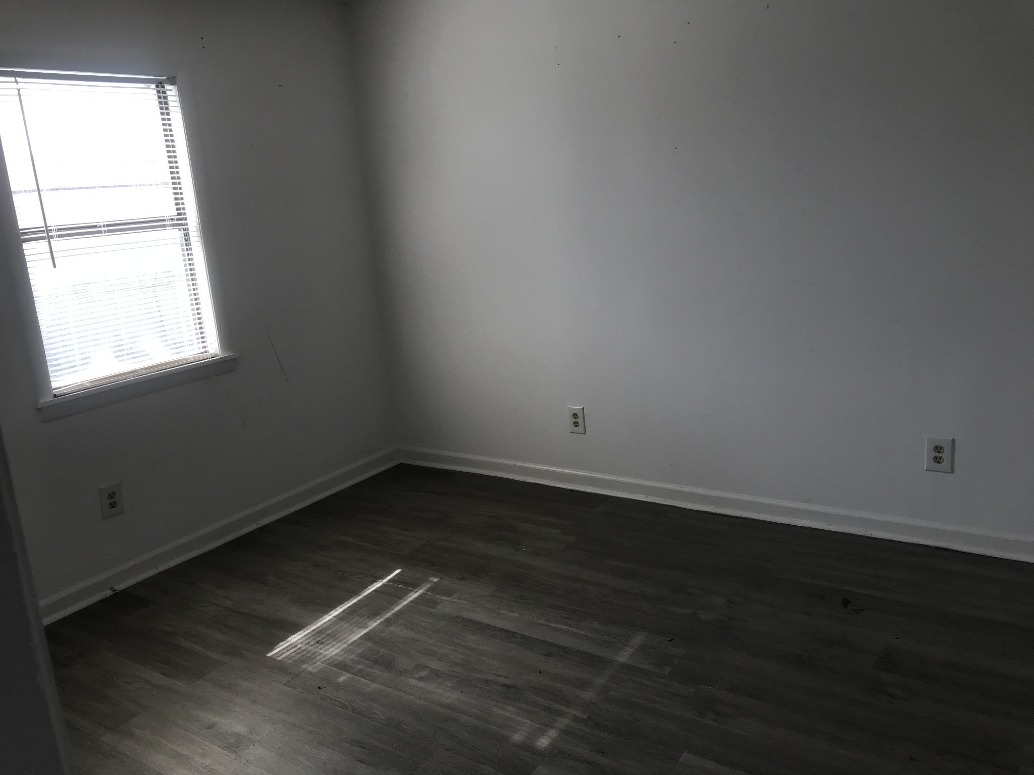 711 Hill Ave Property Photo 8