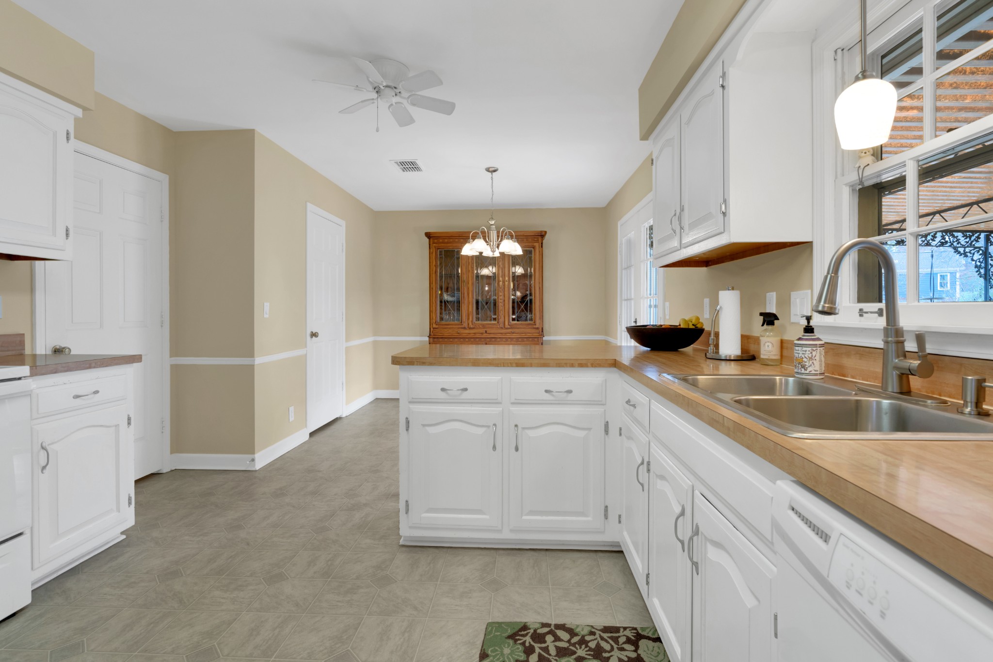 1307 Blue Springs Rd Property Photo 19