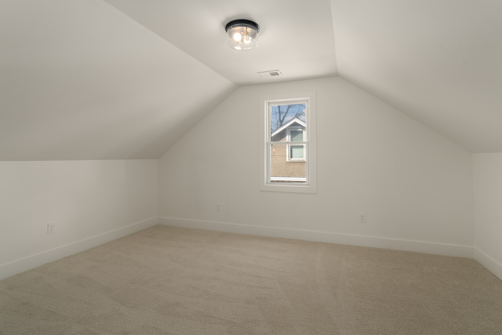 2833 Bronte Ave Property Photo 35