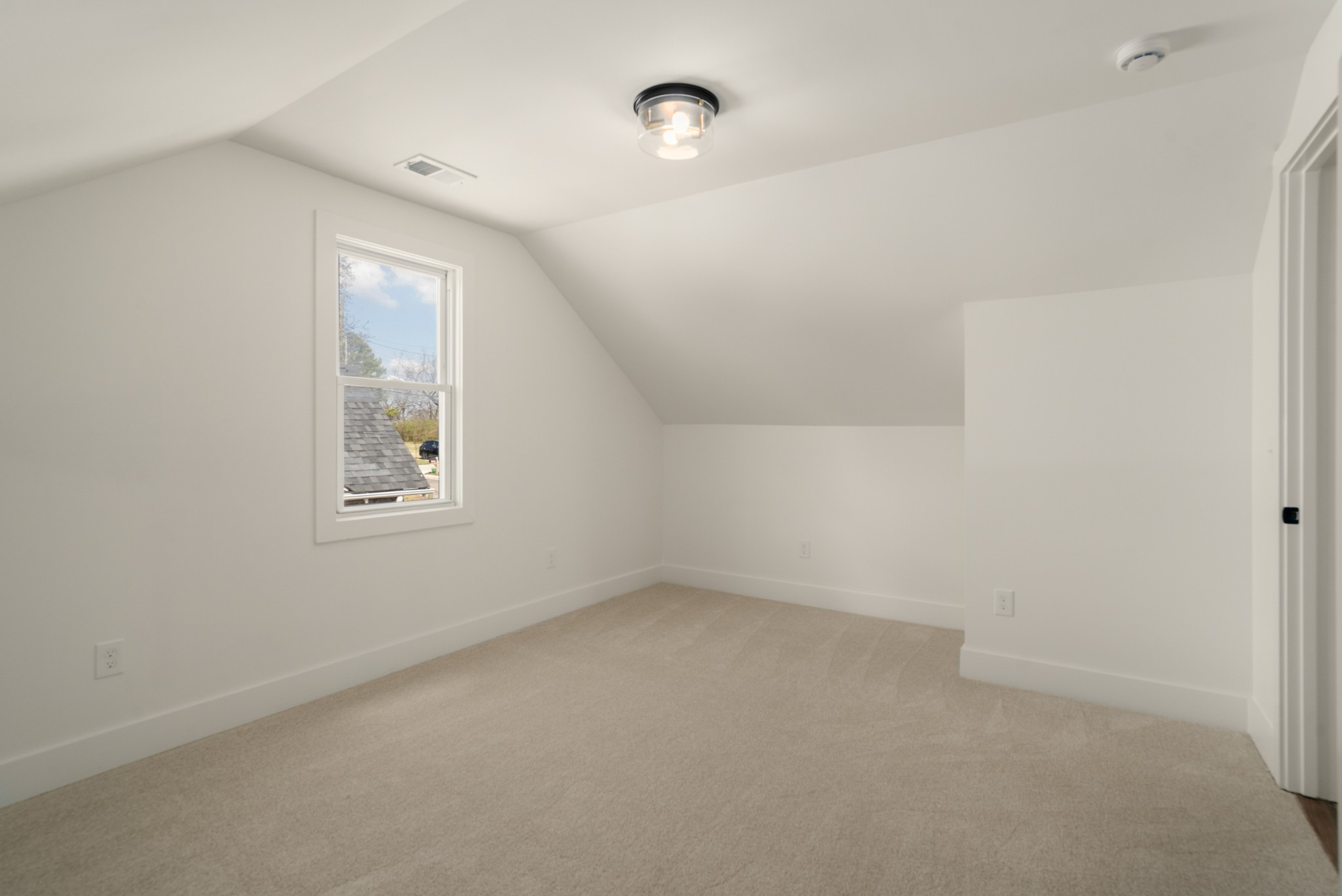 2833 Bronte Ave Property Photo 36