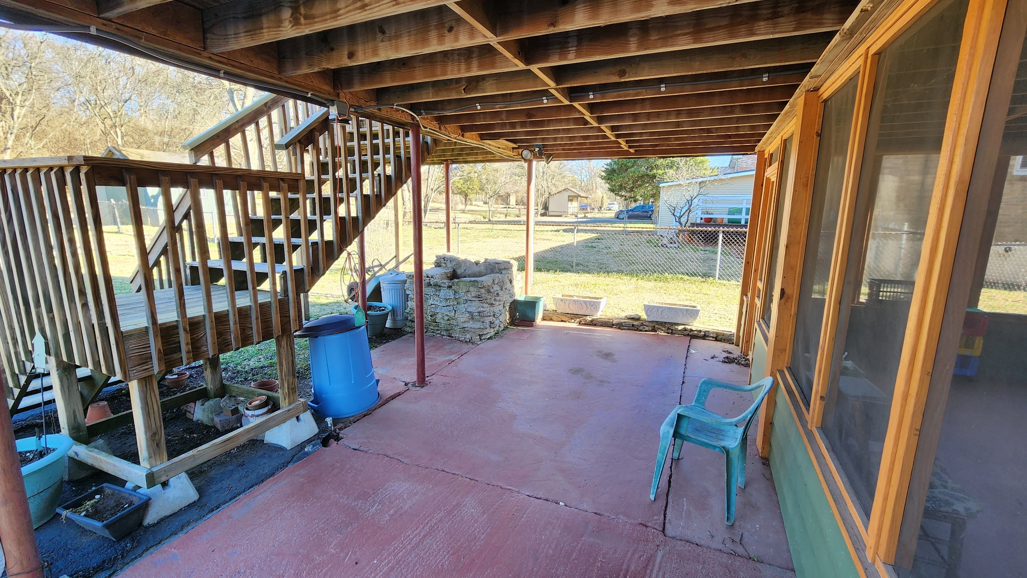 608 May Dr Property Photo 48