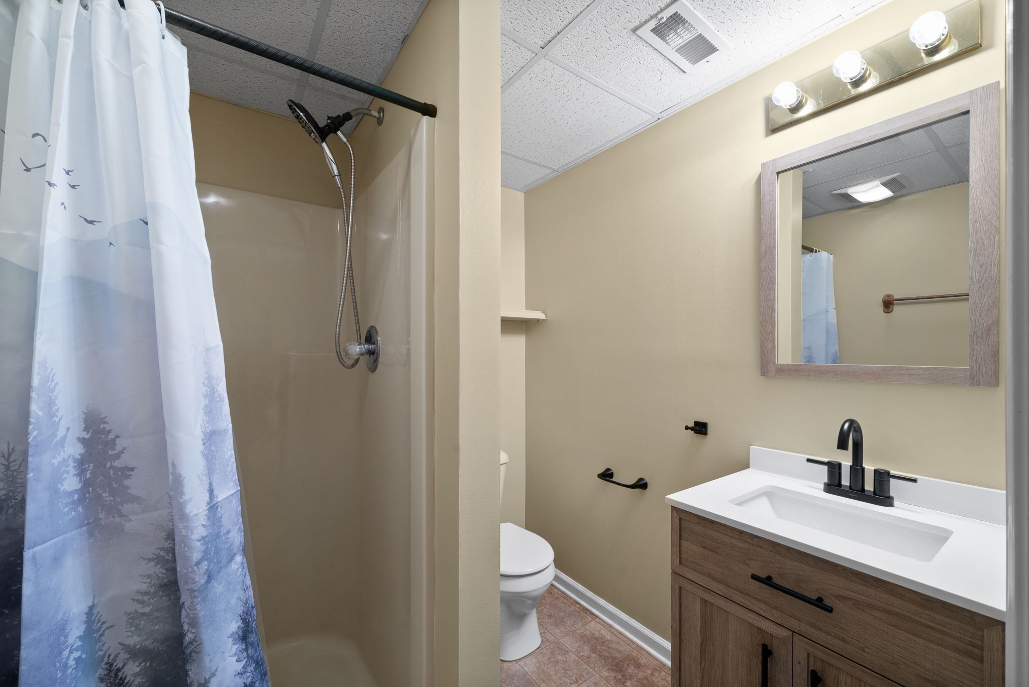 55 Brooks Ln Property Photo 32