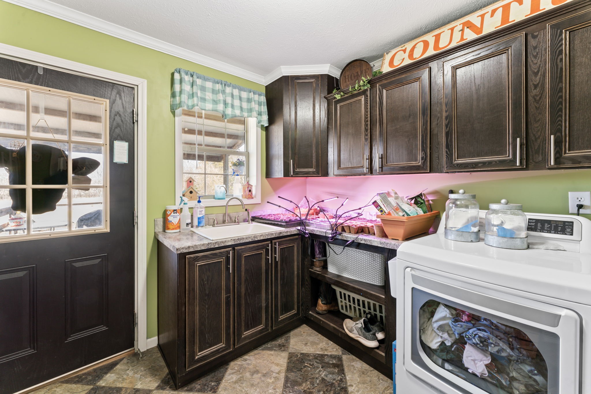 670 Mcelroy Rd Property Photo 24