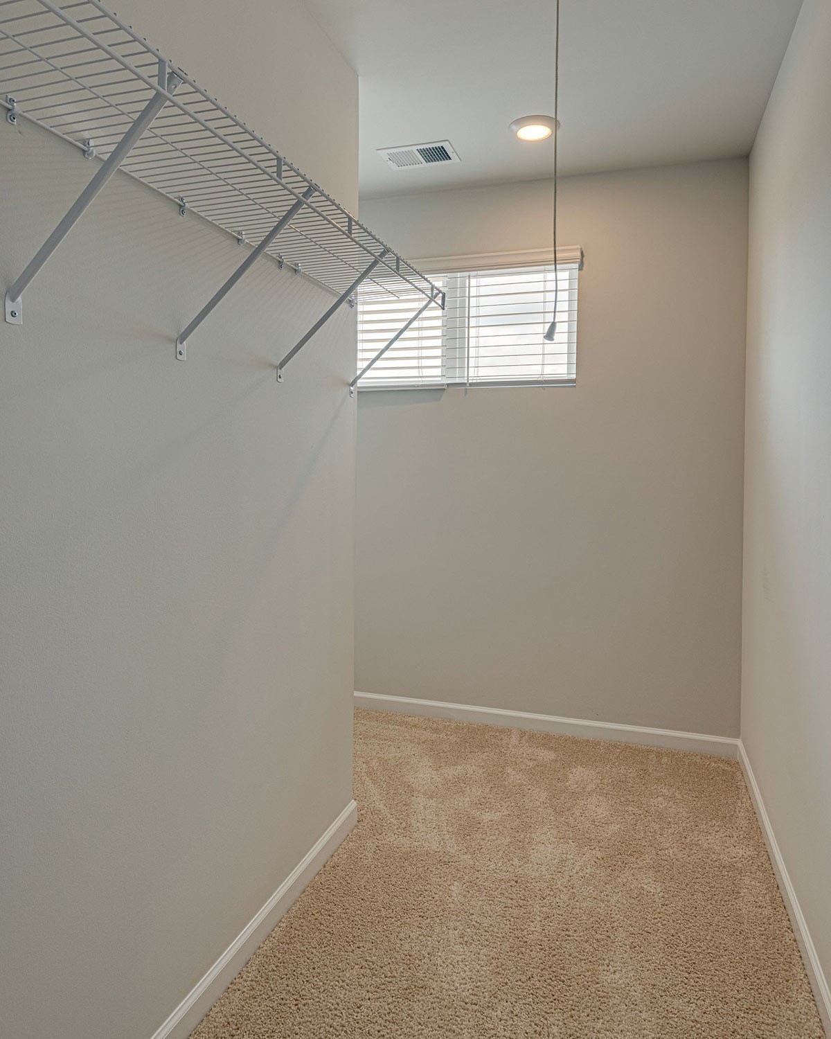 909 Brooklyn Crossing Road Property Photo 12