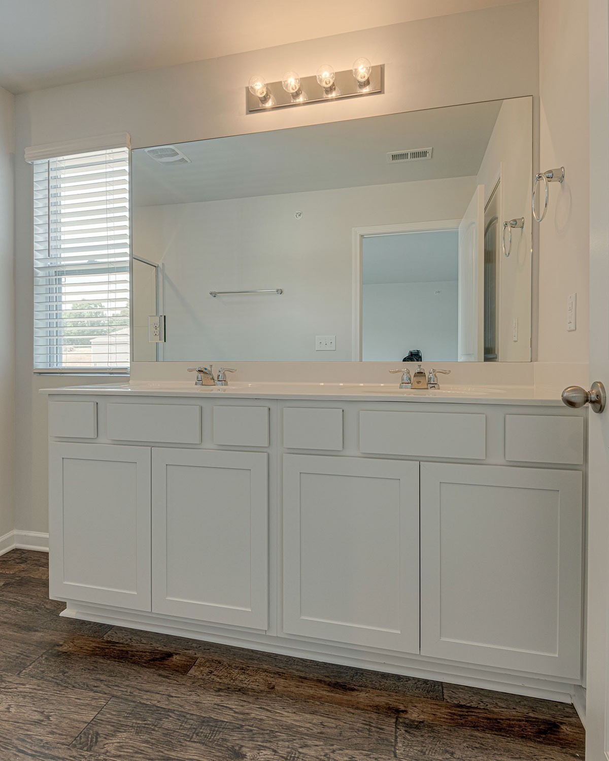 909 Brooklyn Crossing Road Property Photo 14