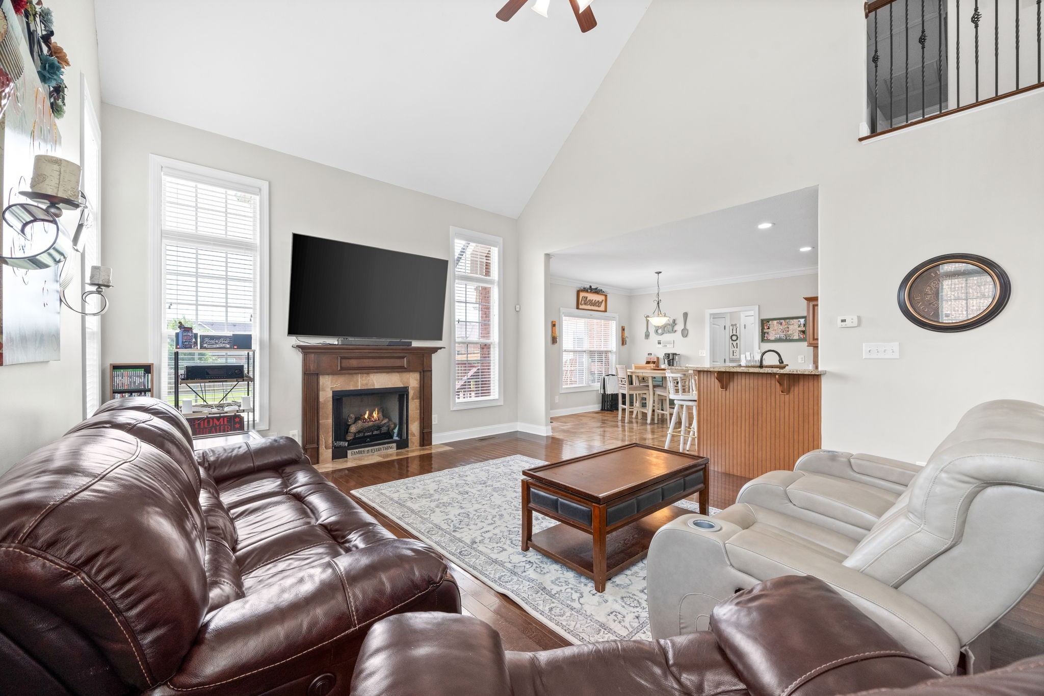 1517 Edgewater Ln Property Photo 8