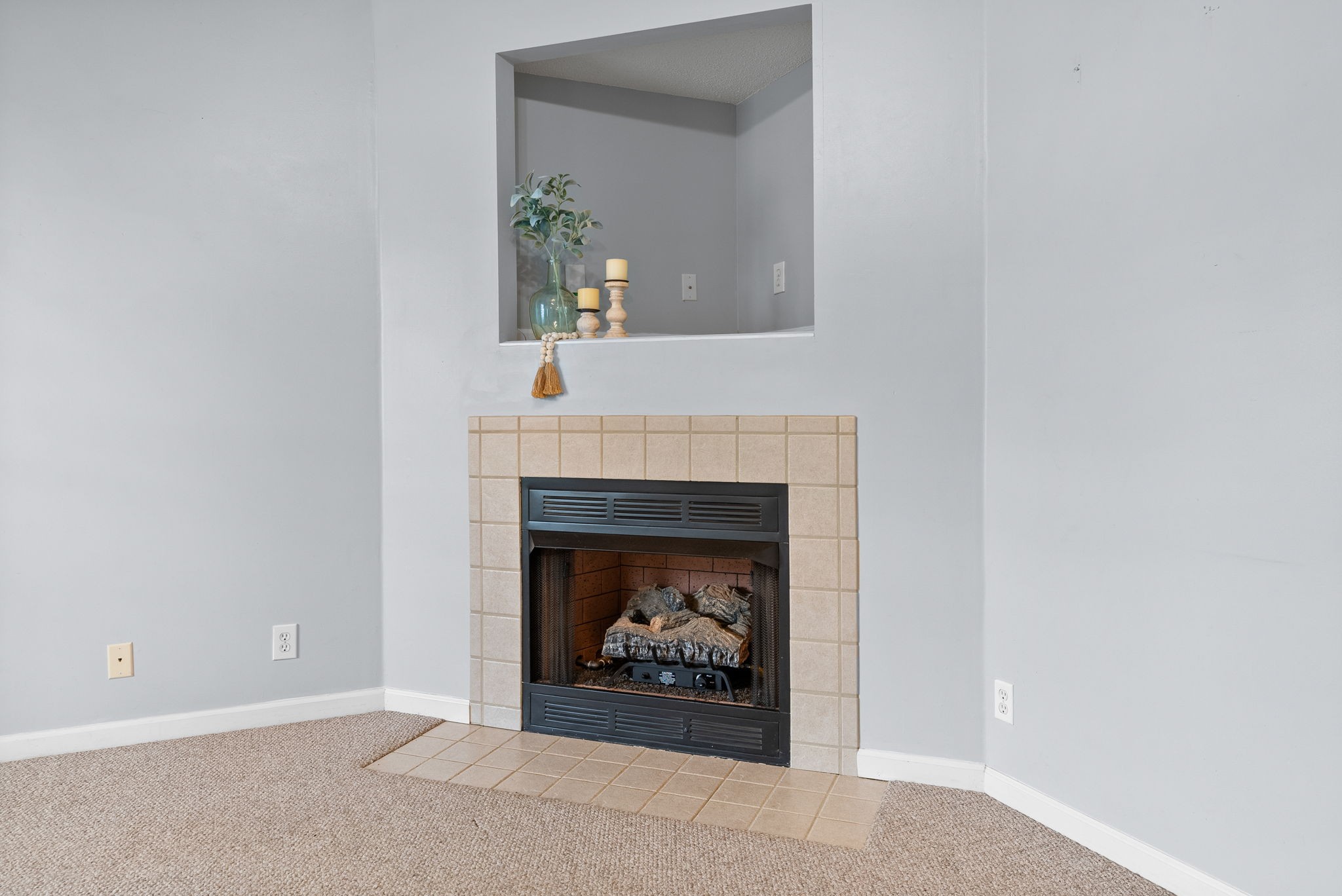 3787 Madeline Ct Property Photo 5