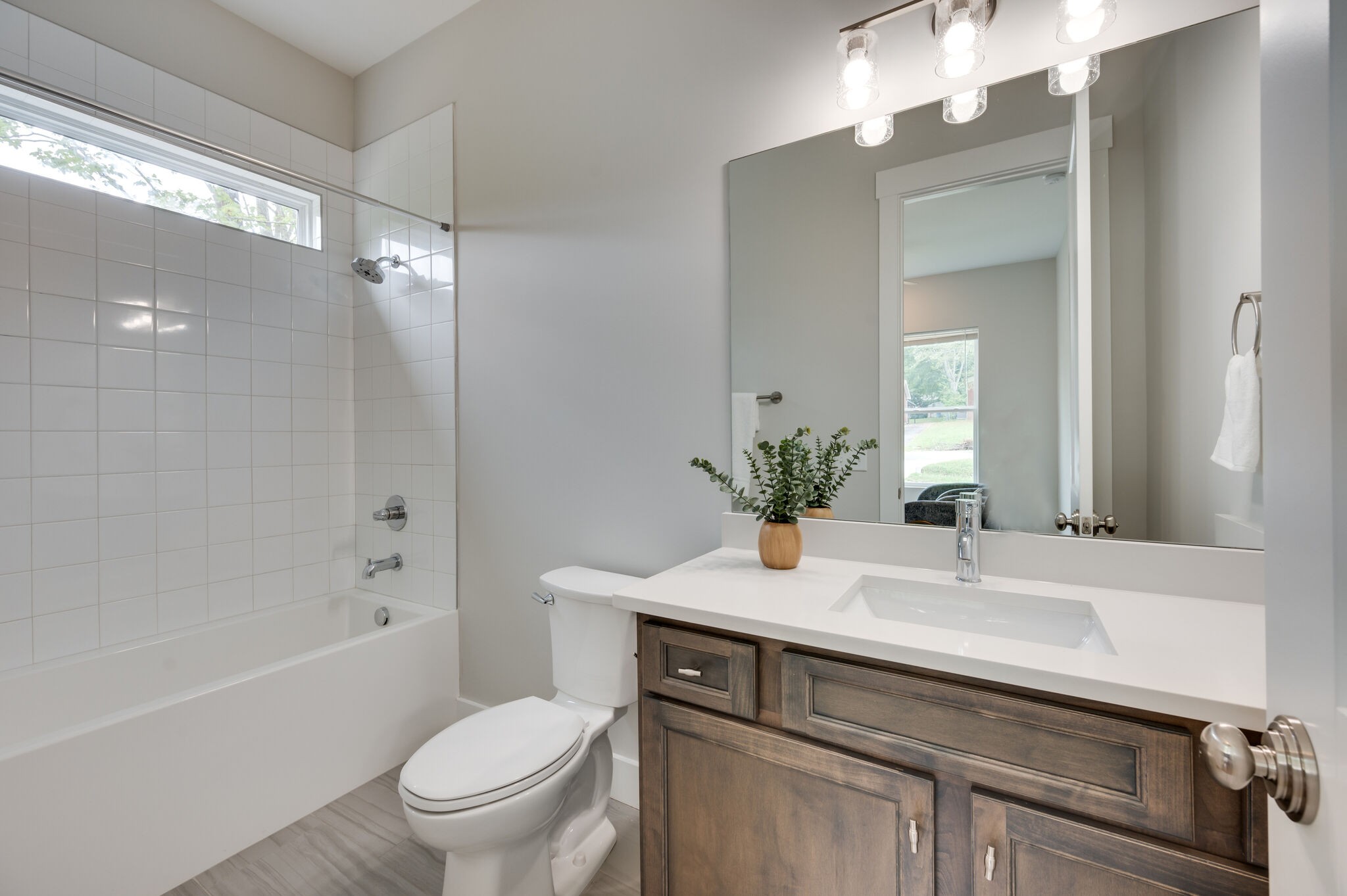 2707 Mckeige Dr Property Photo 7