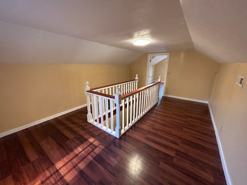 19 S Oak St Property Photo 16