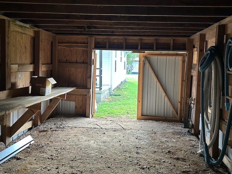 19 S Oak St Property Photo 22