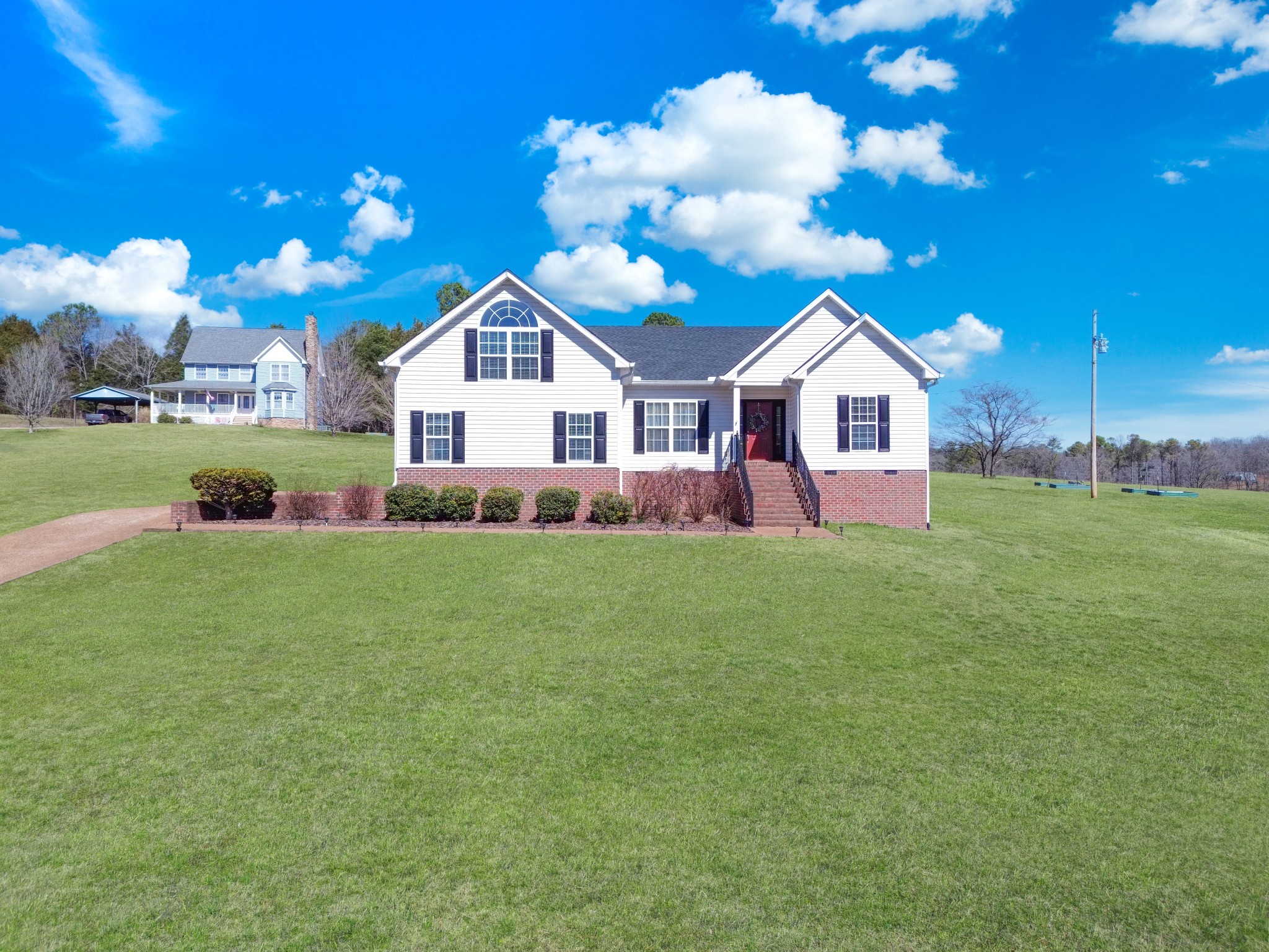 1426 Saint Paul Rd Property Photo 3