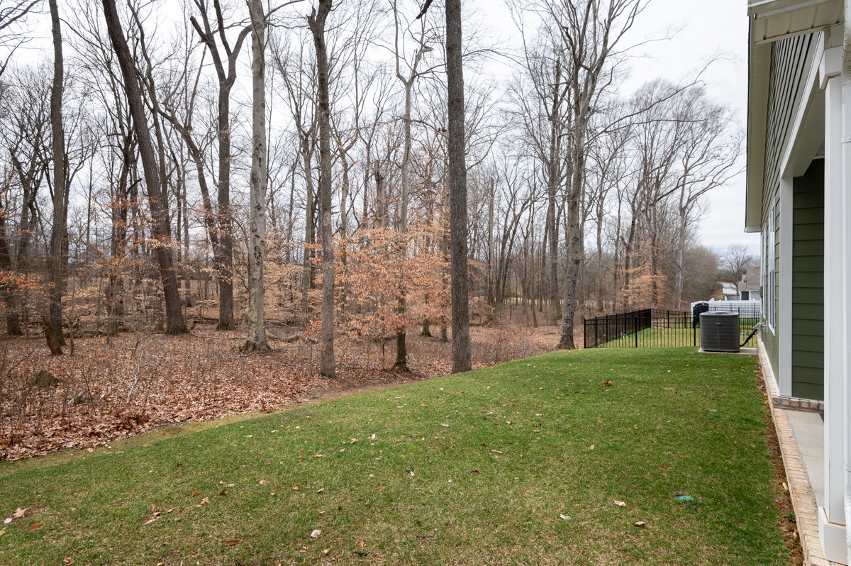 535 Ballard Dr Property Photo 34