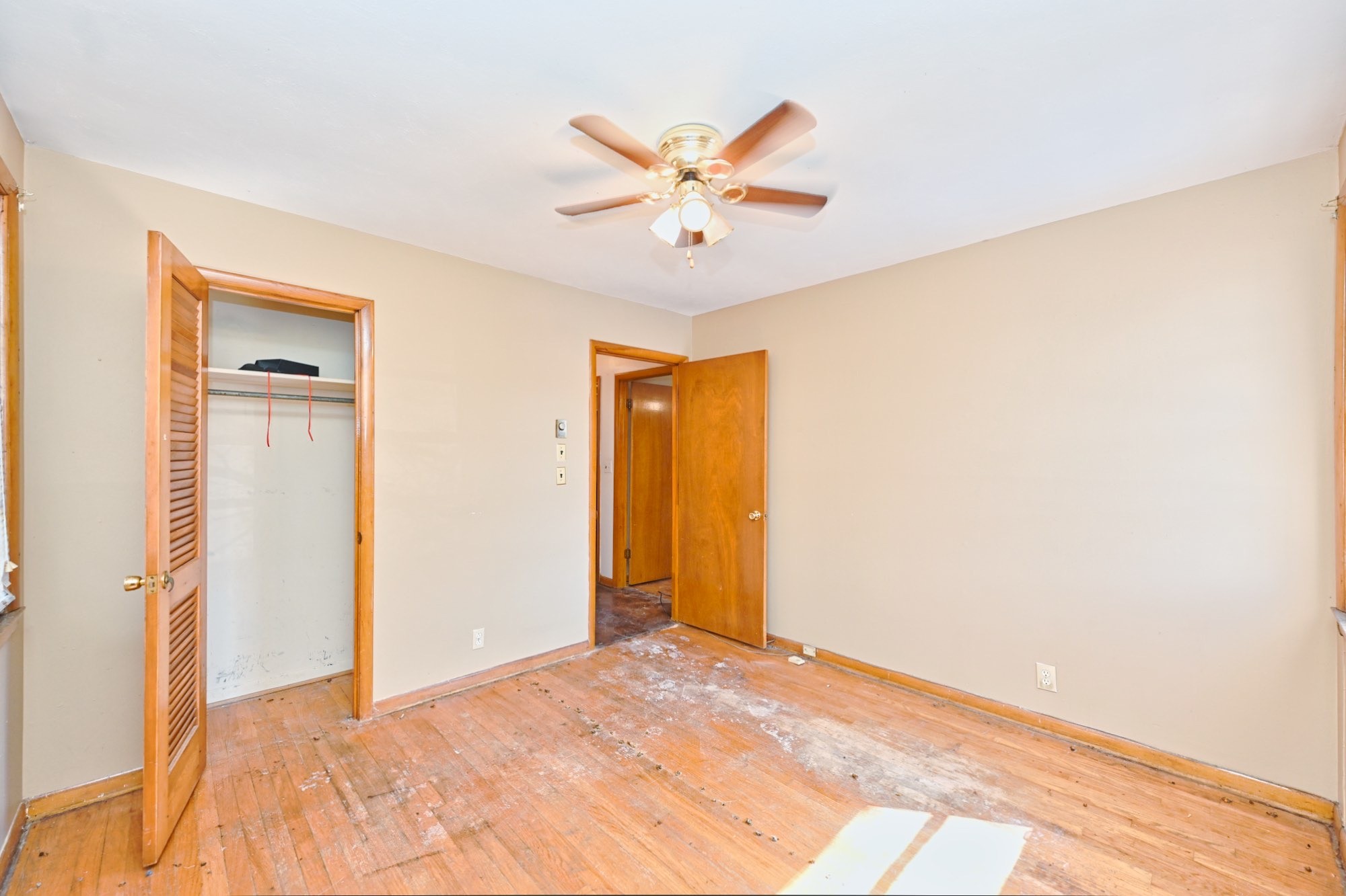 1036 Seymour Ave Property Photo 17