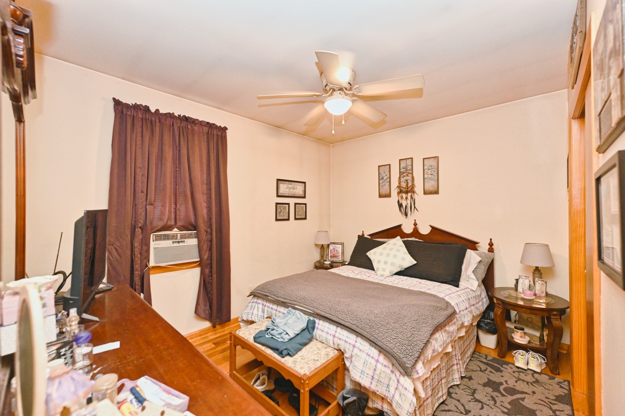1036 Seymour Ave Property Photo 23