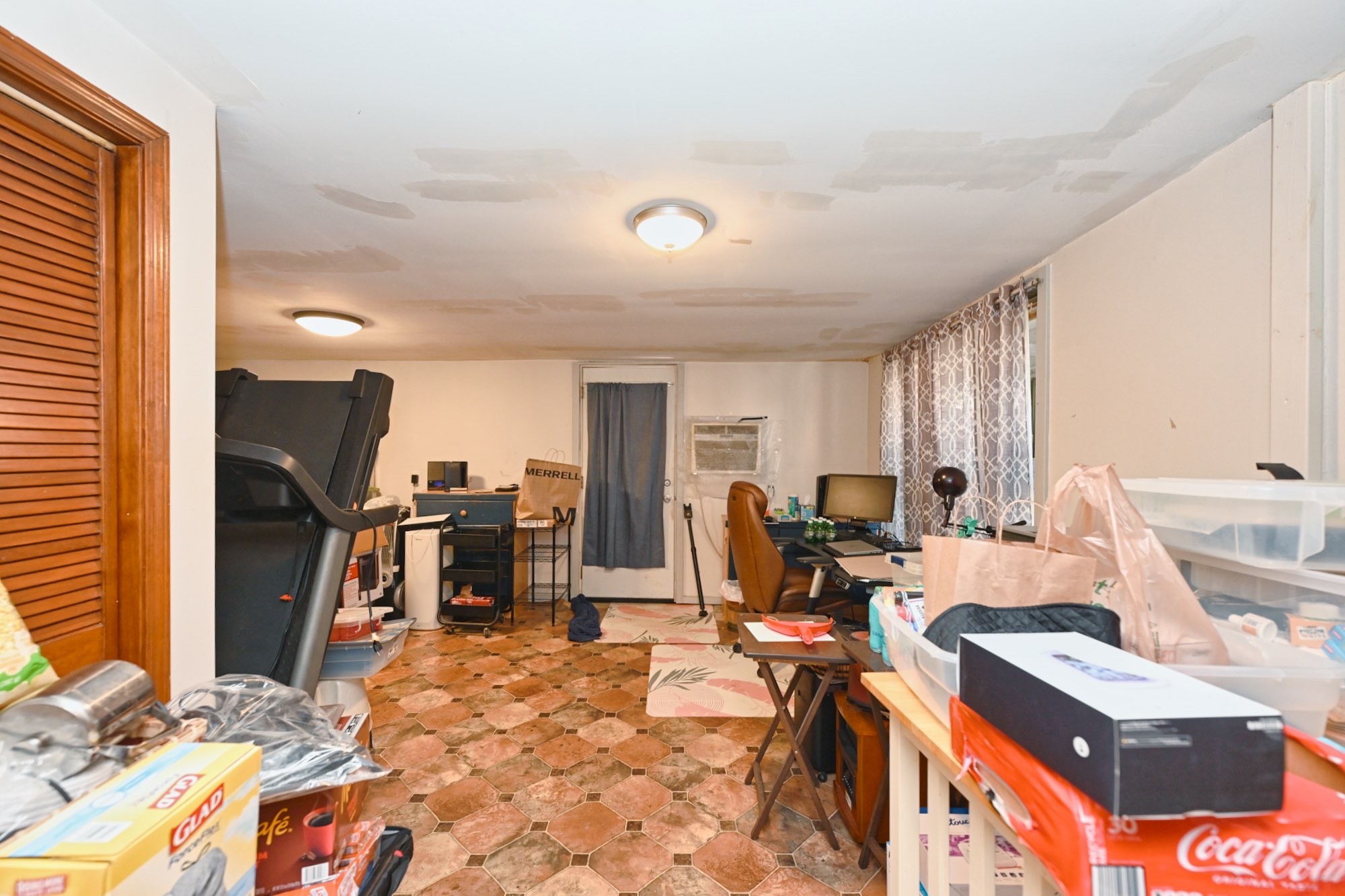 1036 Seymour Ave Property Photo 34