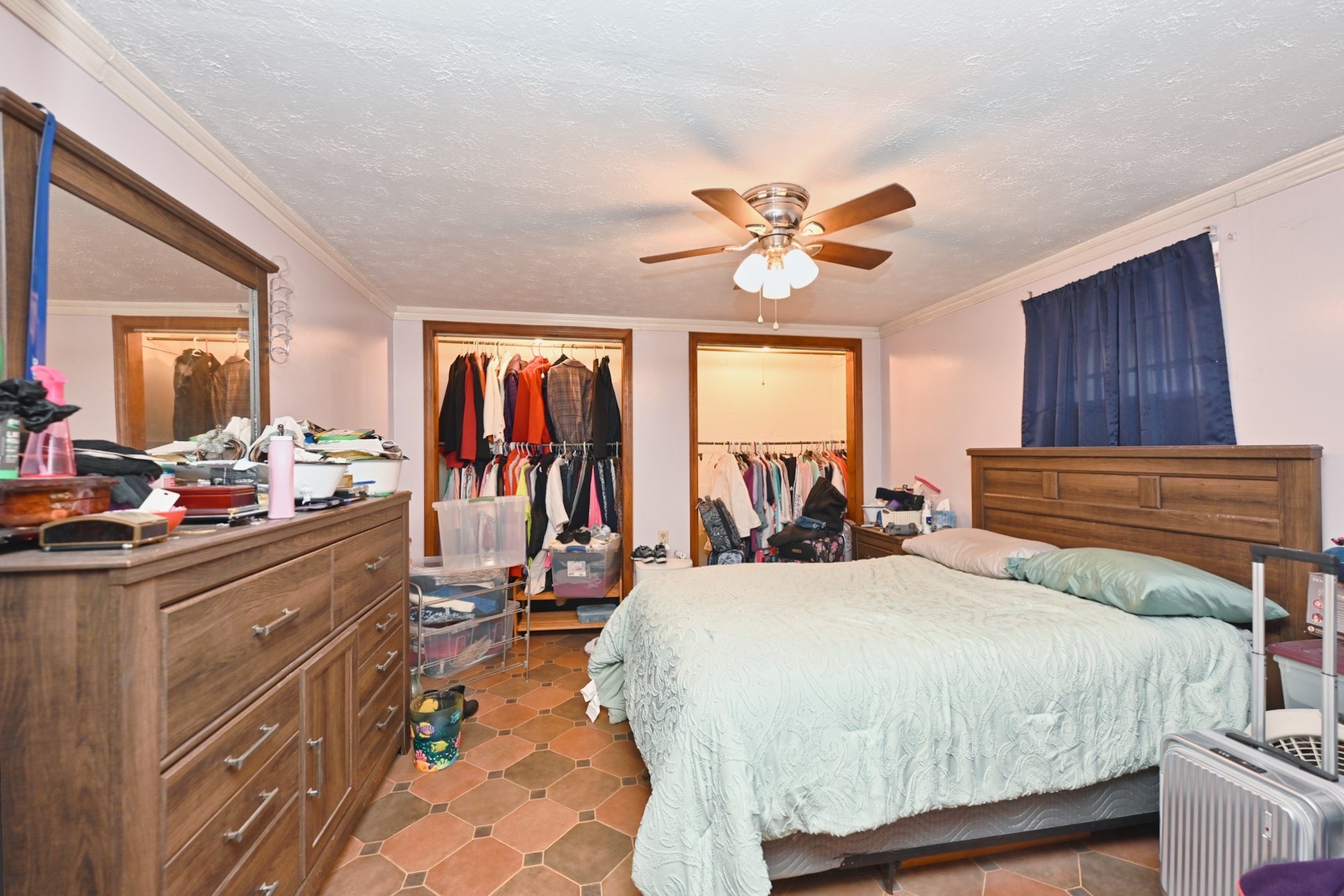 1036 Seymour Ave Property Photo 37