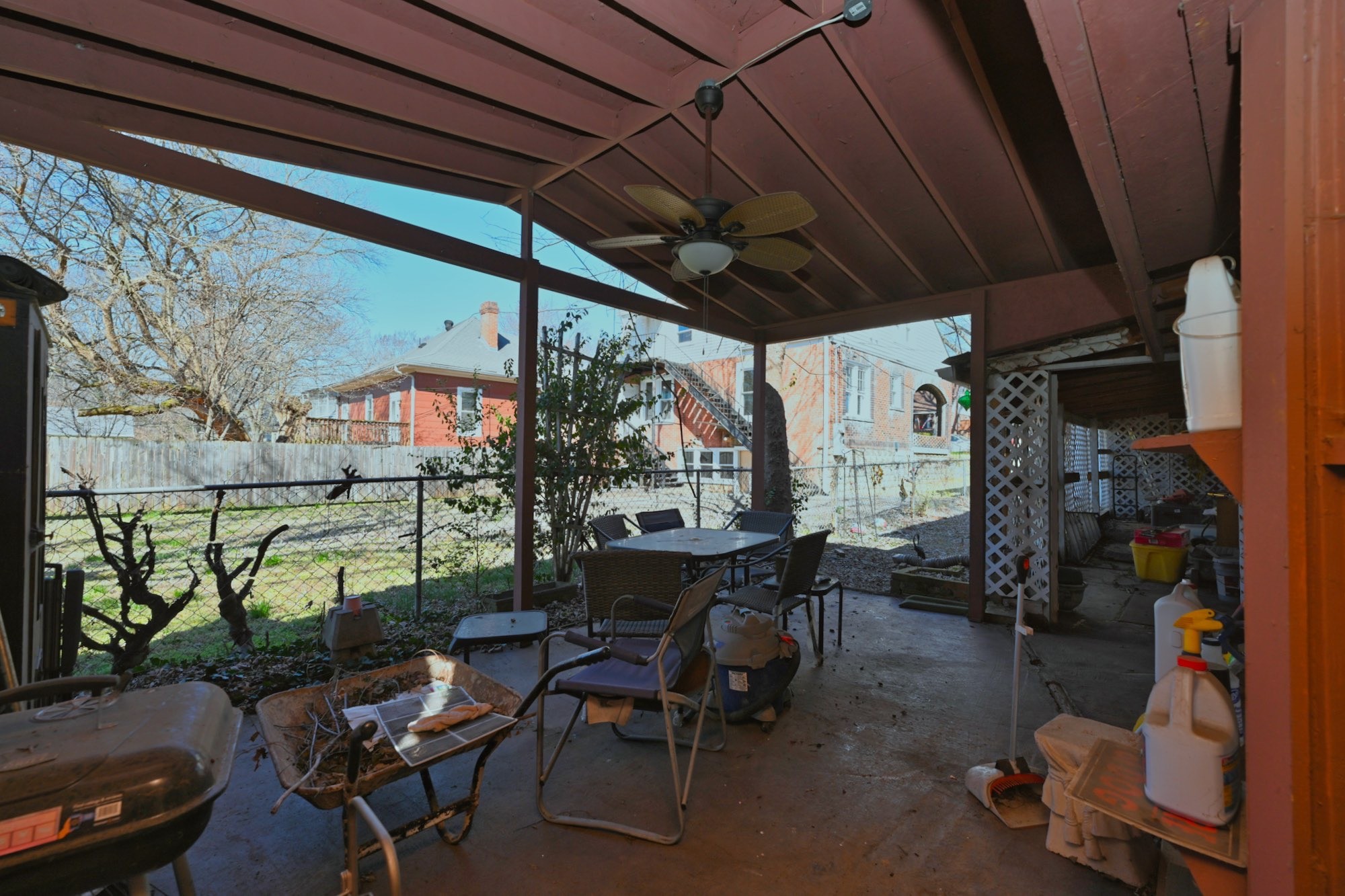1036 Seymour Ave Property Photo 48