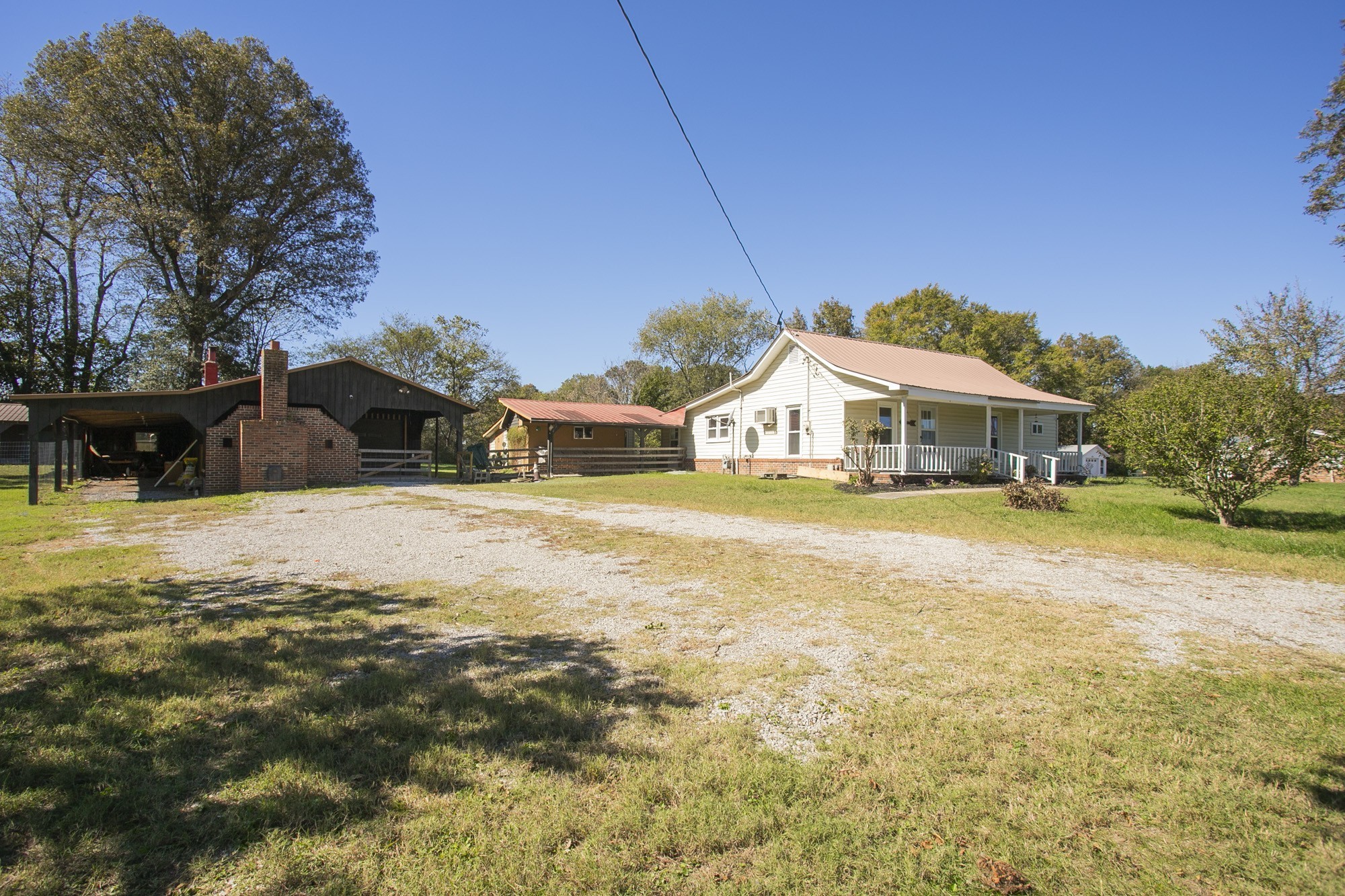 118 Roscoe Lynn Rd Property Photo 11