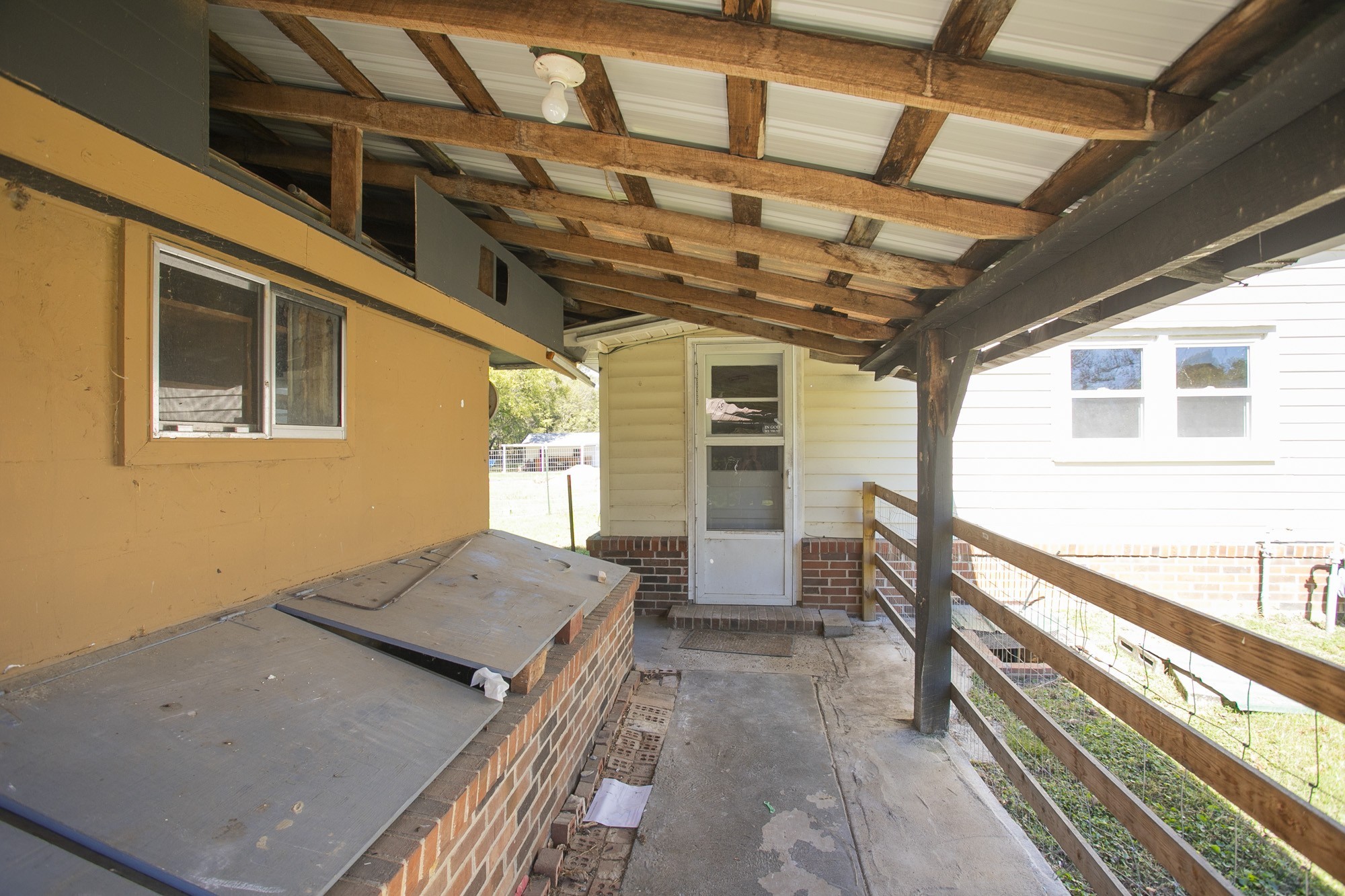 118 Roscoe Lynn Rd Property Photo 46