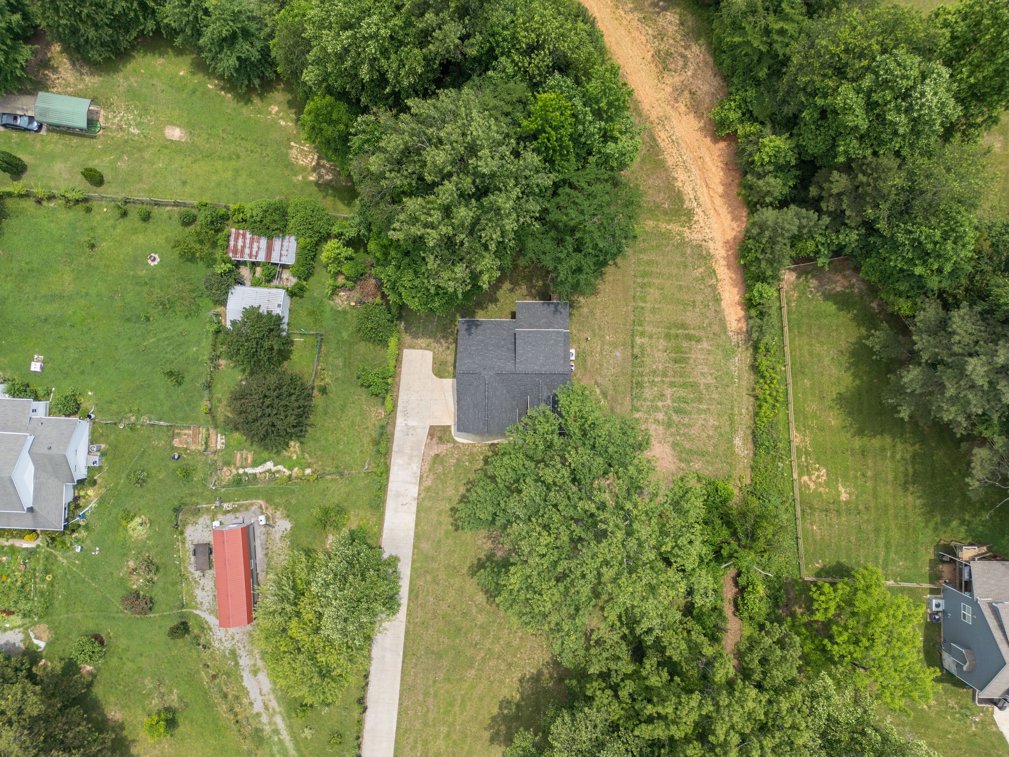 962 Belmont Rd Property Photo 36