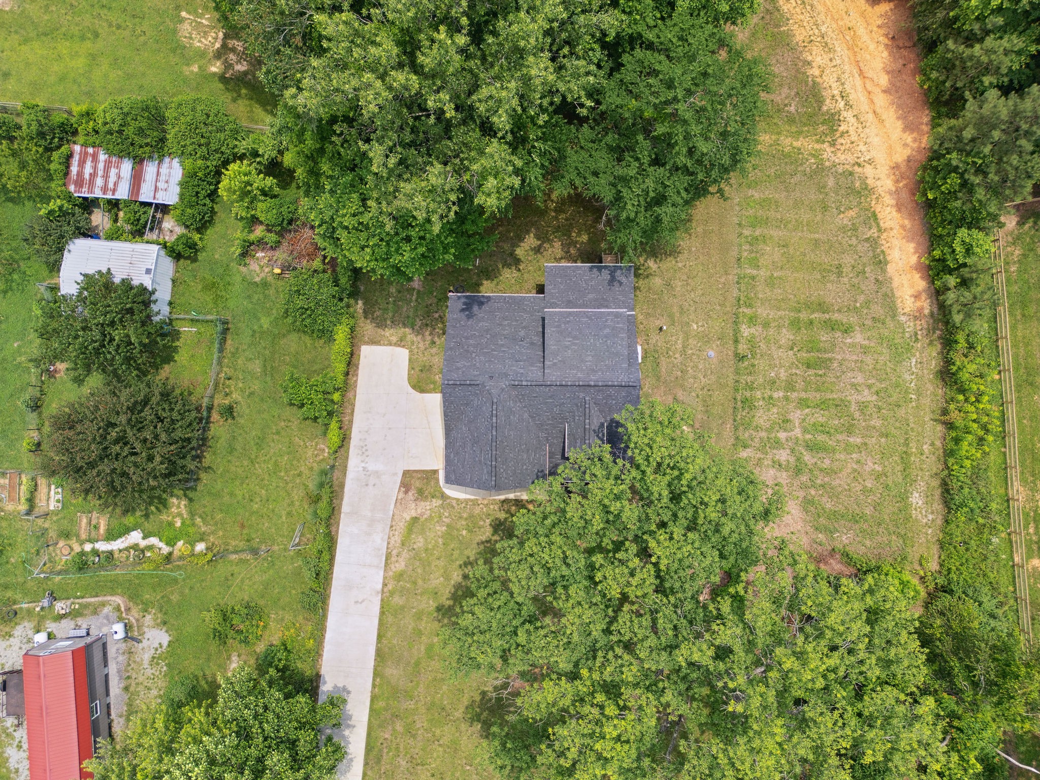 962 Belmont Rd Property Photo 37