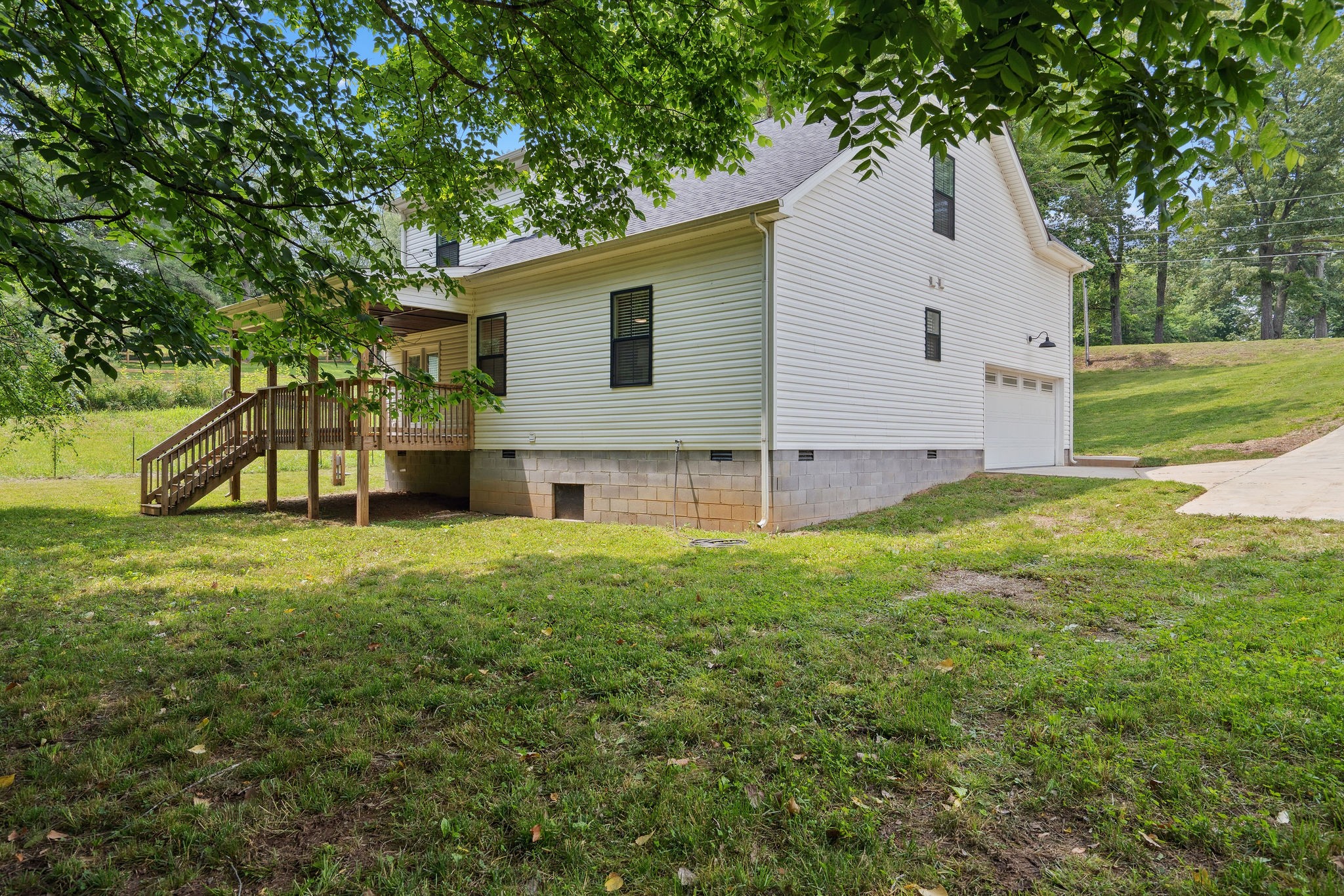 962 Belmont Rd Property Photo 42