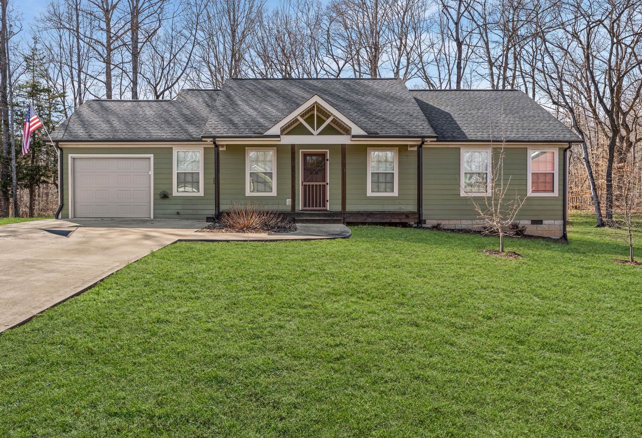 20 Bluff Ct Property Photo 2