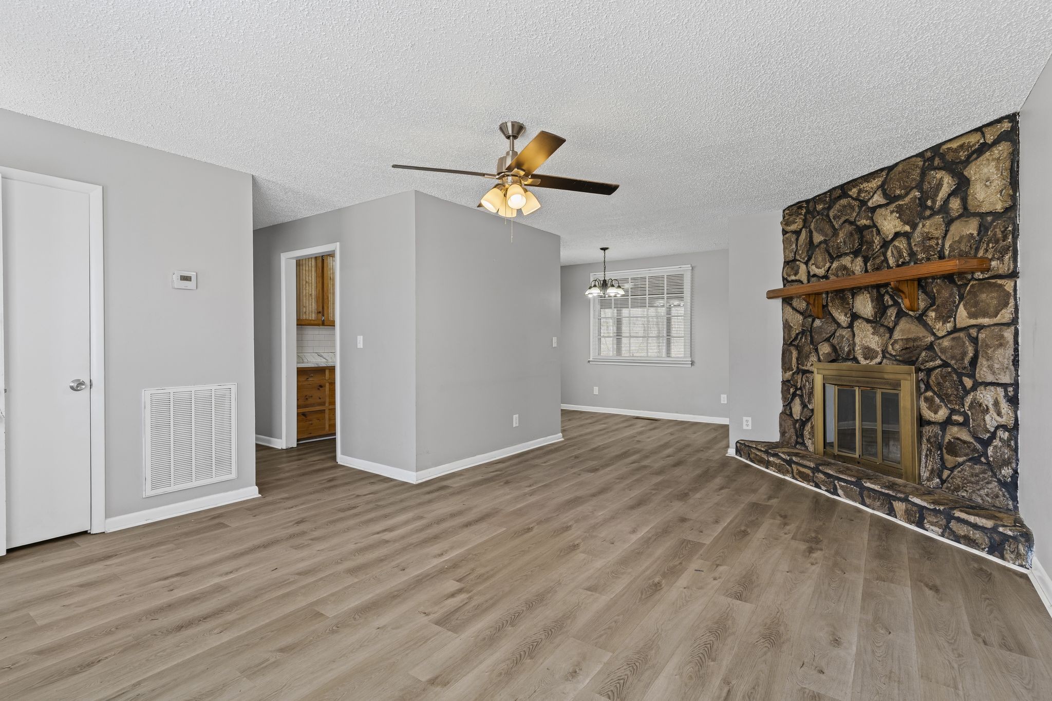 524 Bragg Ave Property Photo 7