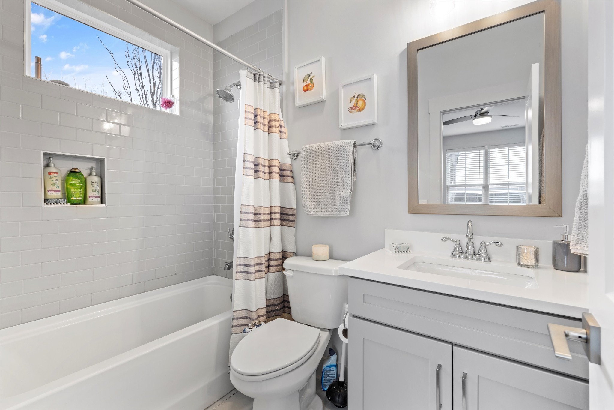 744 Inspiration Blvd Property Photo 8