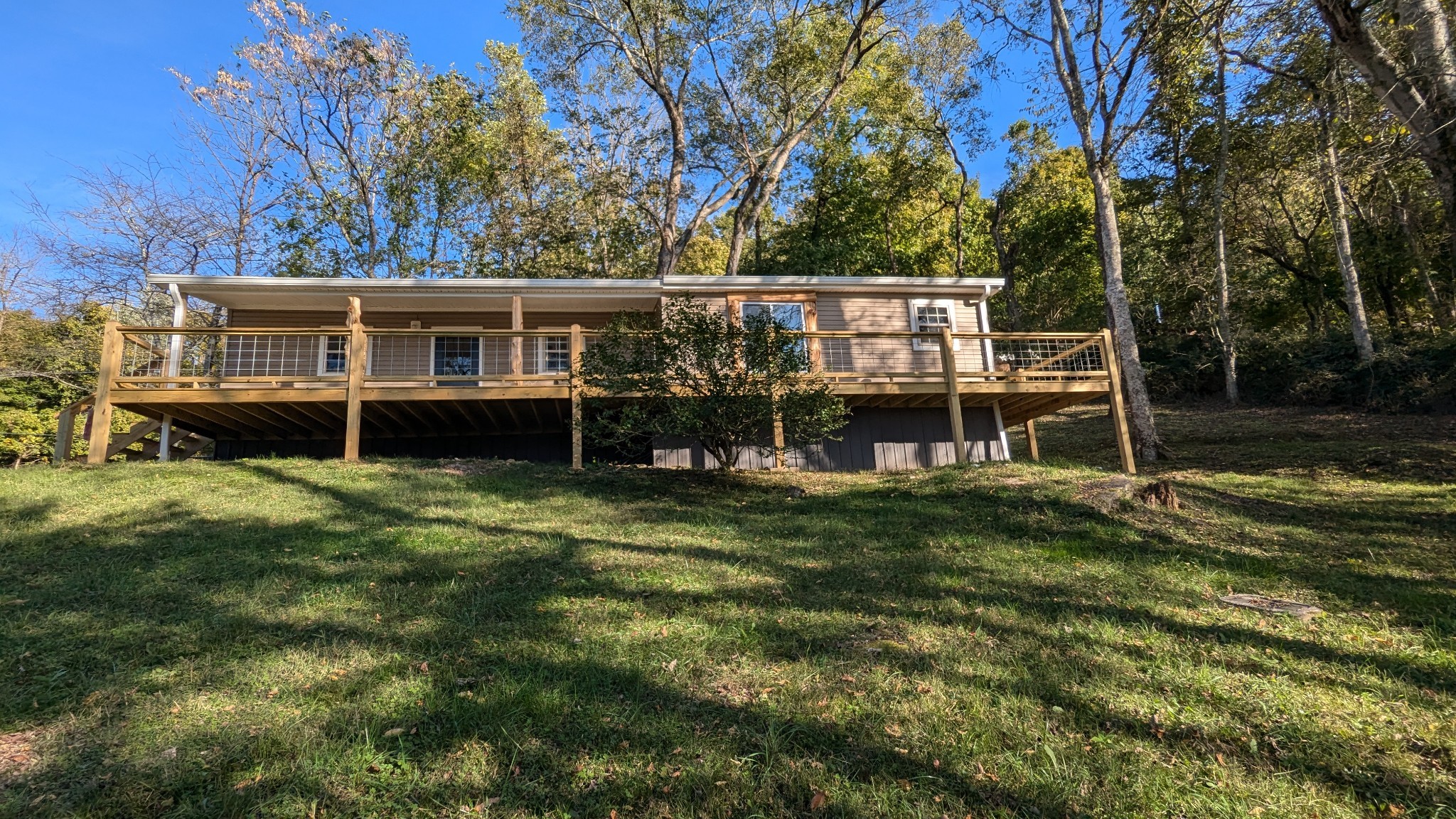246 Happy Mountain Rd Property Photo 2