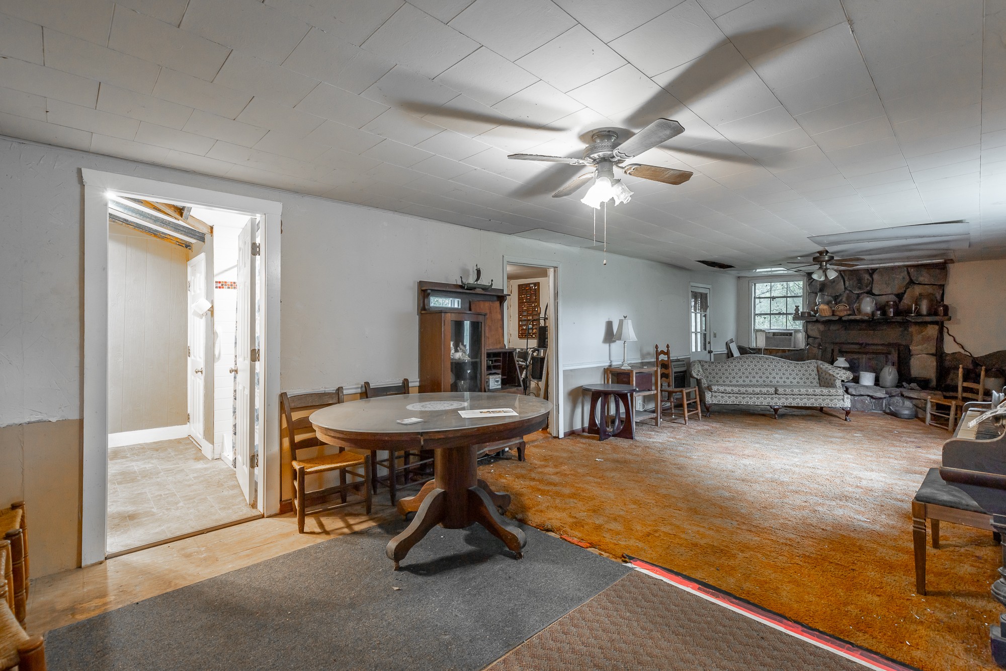 2419 Maple St Property Photo 17