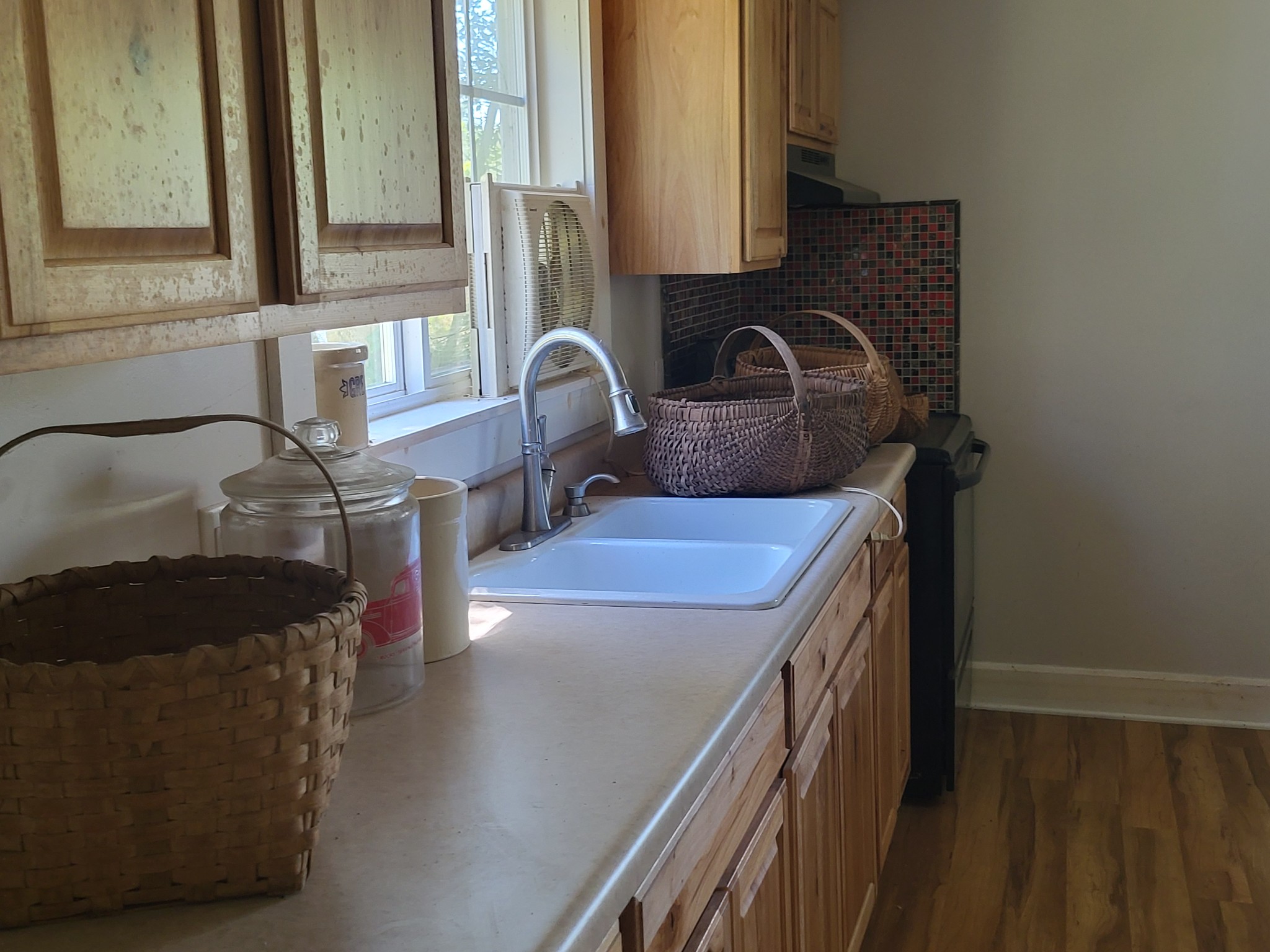 2419 Maple St Property Photo 21