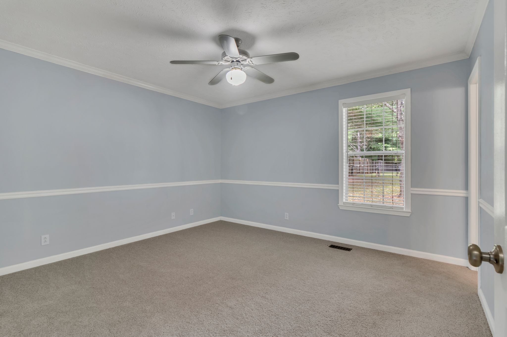 2536 Crescent Meadows Ct Property Photo 12