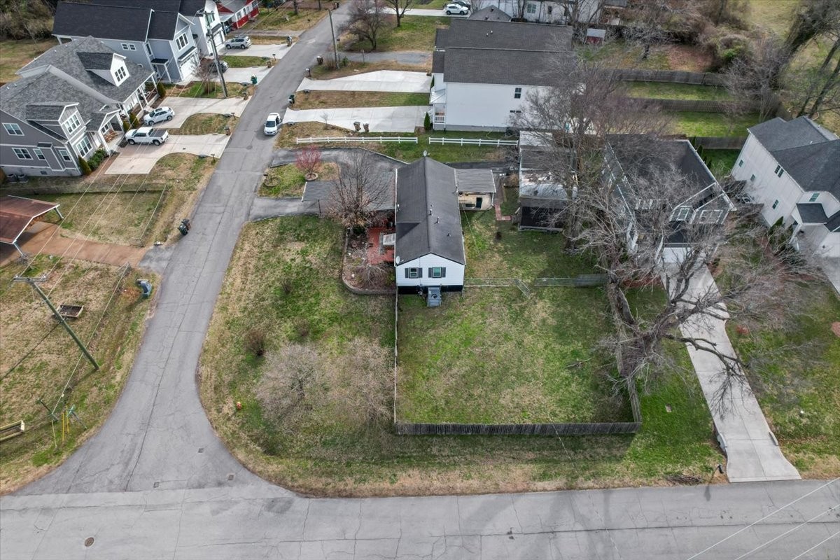 519 Southern Turf Dr Property Photo 5