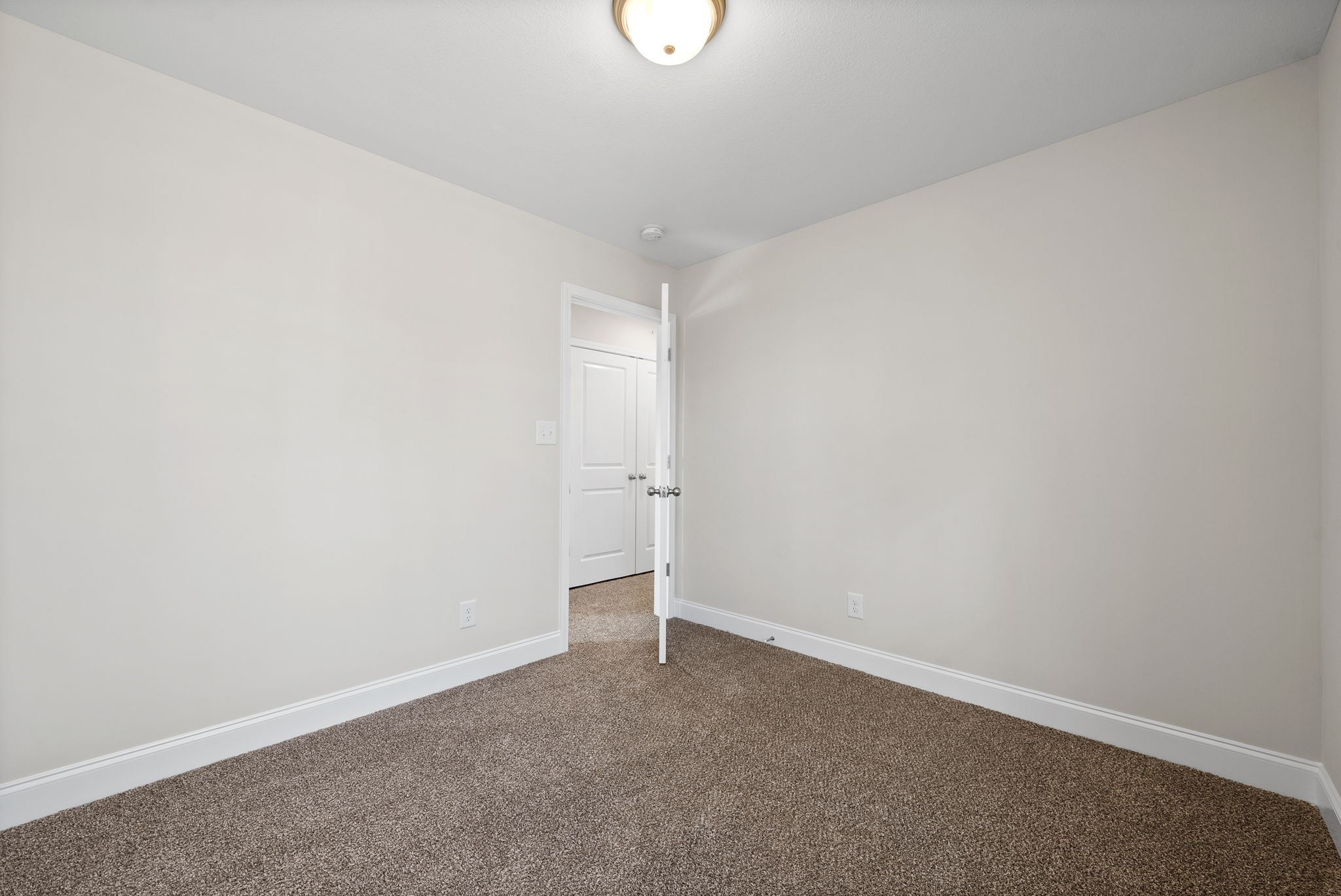 1230 Elizabeth Lane Property Photo 25
