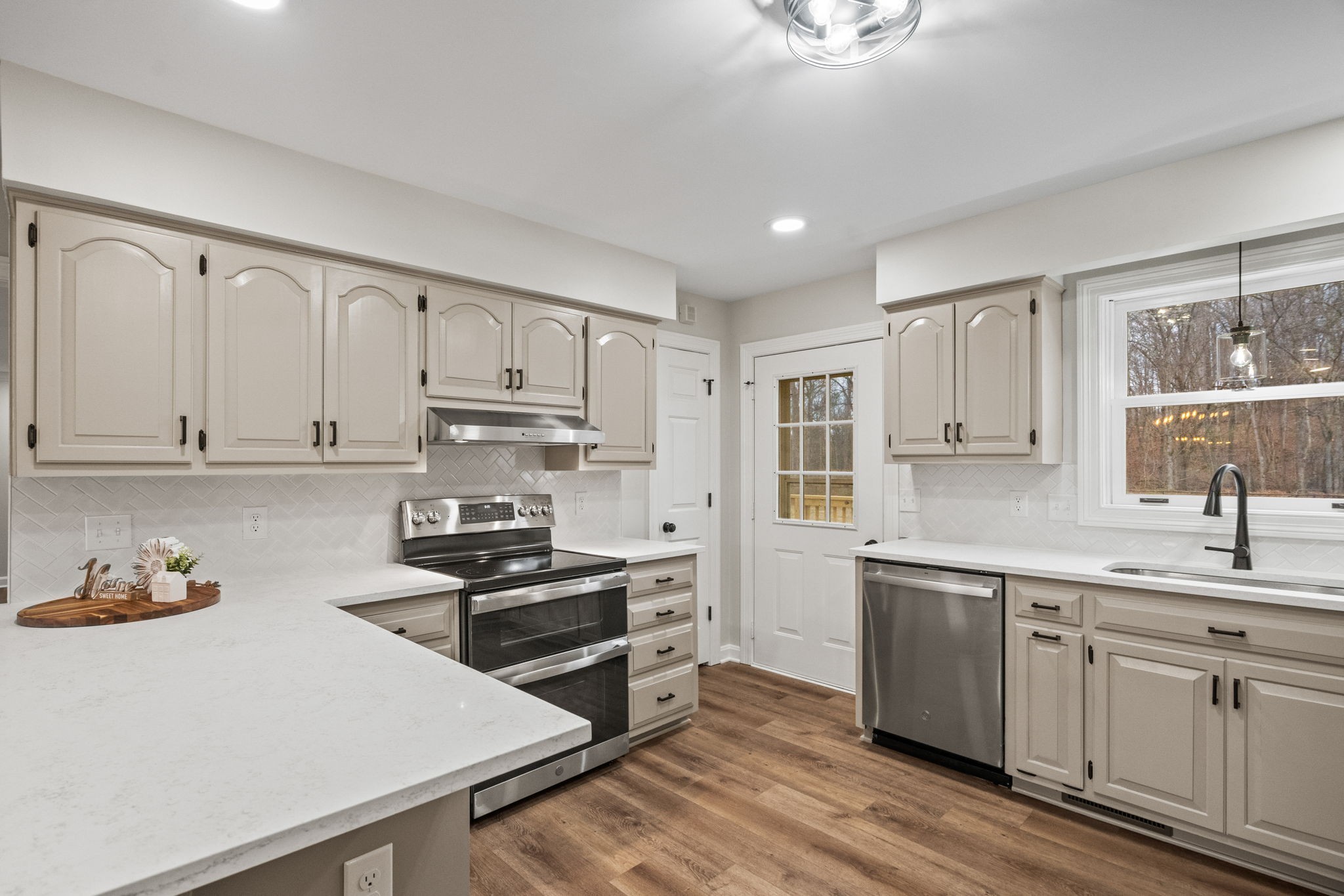 1054 Maxwell Branch Rd Property Photo 15