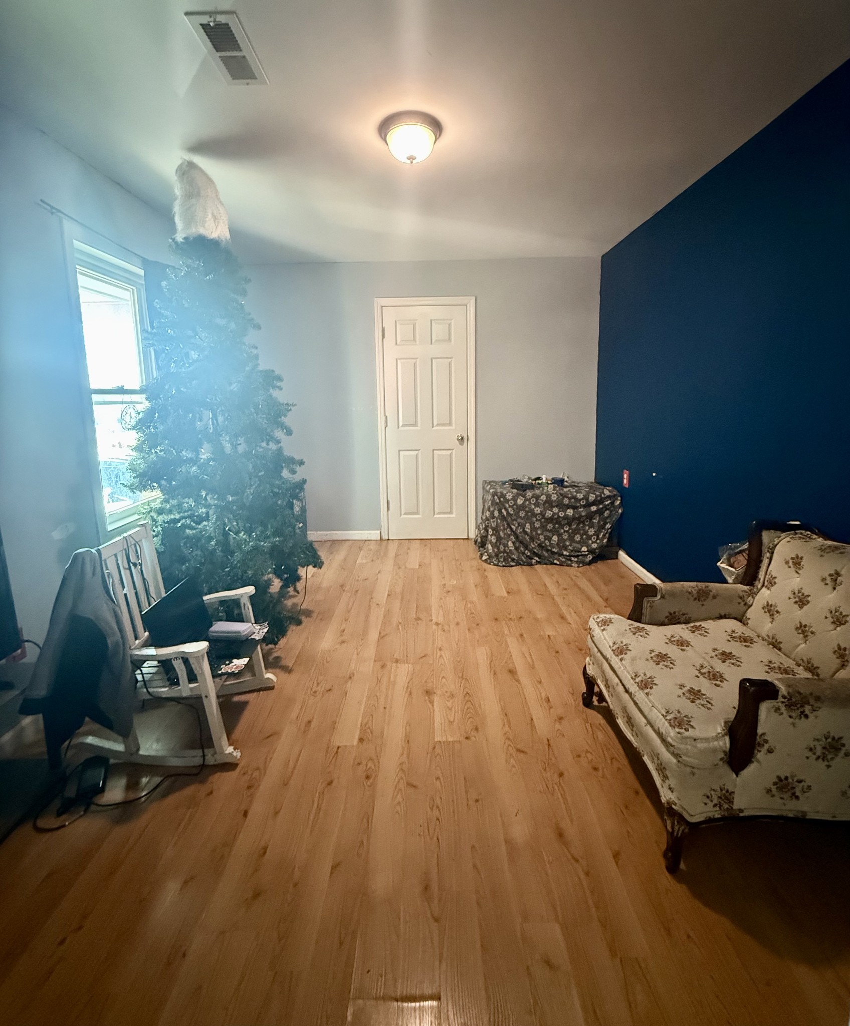 106 Read Ave Property Photo 8